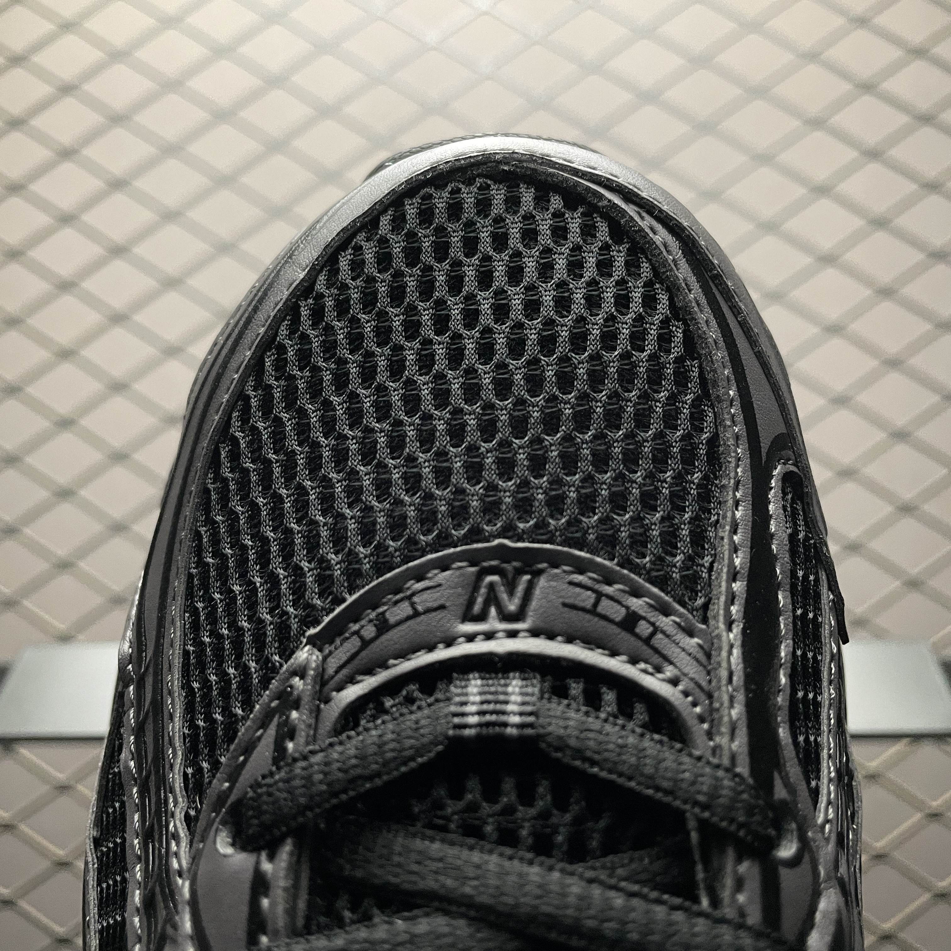 New Balance 740 "Black/Black"(U740BO2)