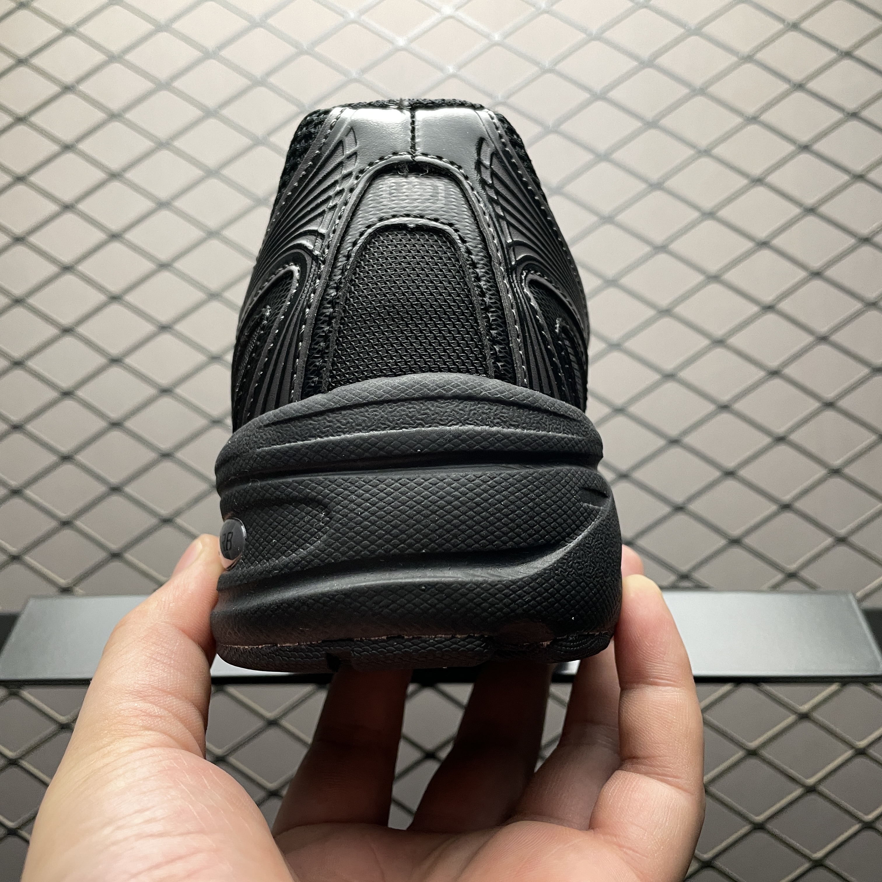 New Balance 740 "Black/Black"(U740BO2)