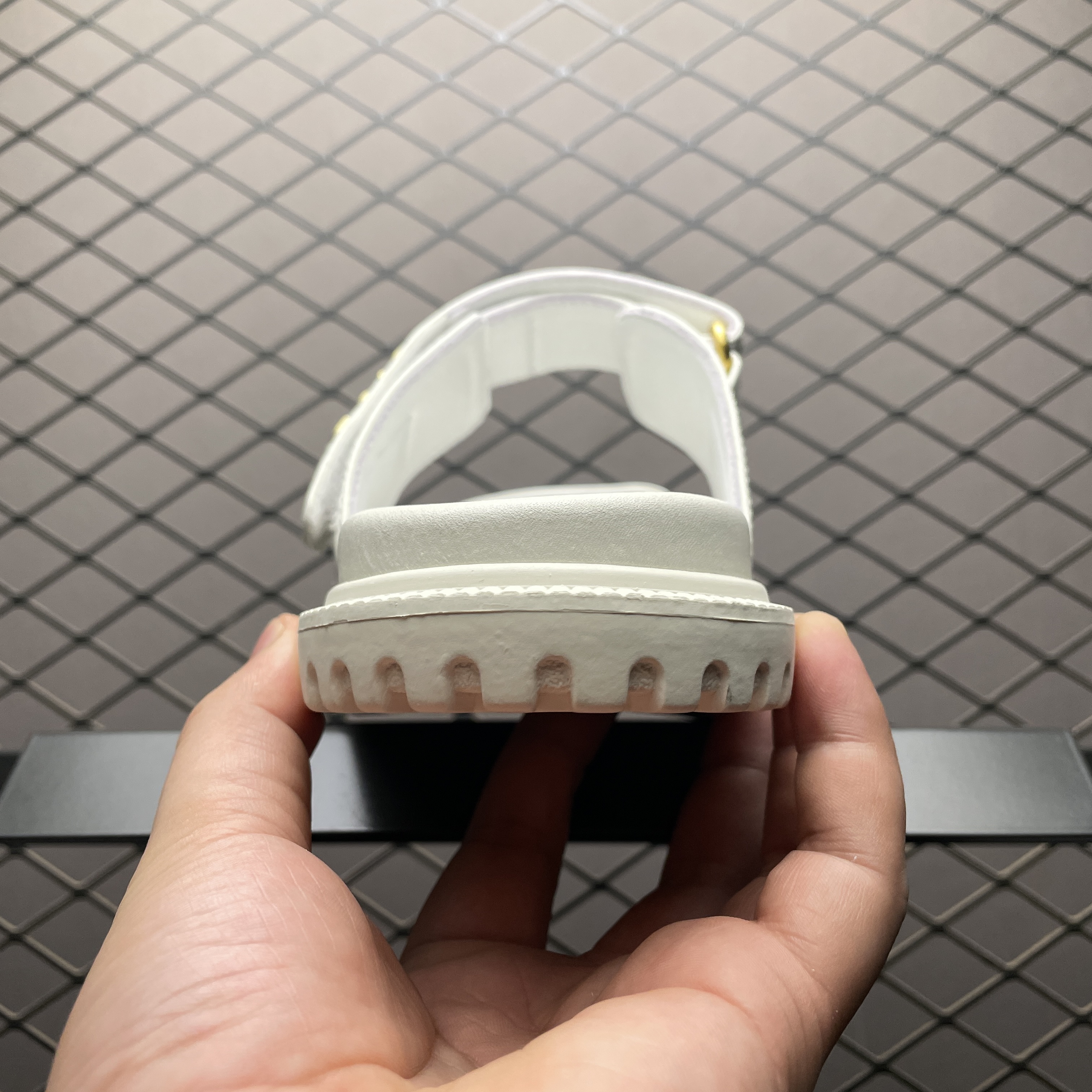 Dior Dioract Sandal (KCQ718LAB_S03W)