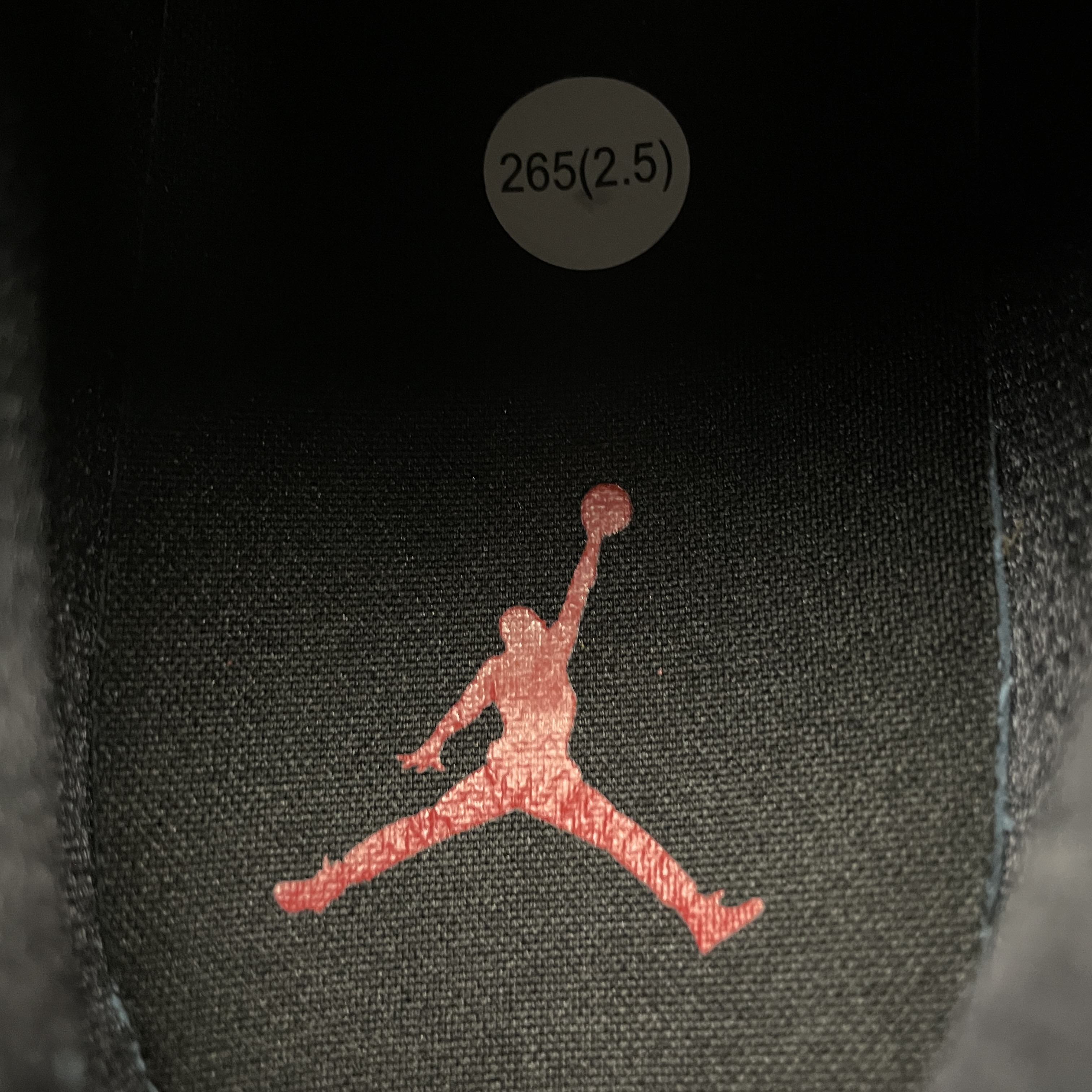 Nike Air Jordan 1 Low SE "Black Toe" (IB8971-106)