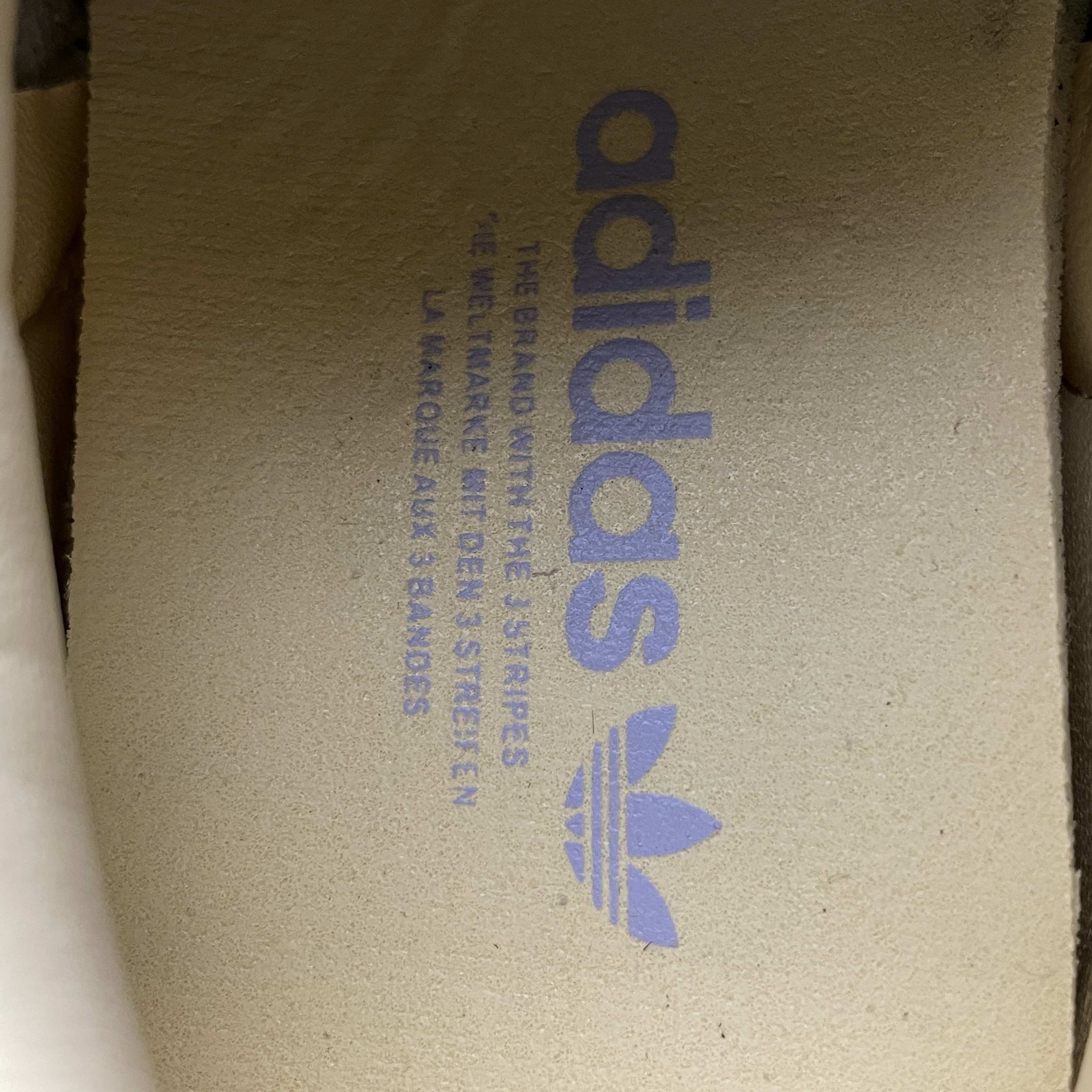 adidas Originals Women's Samba OG "Cream White/Violet Tone/Sand Strata"（JI2678）