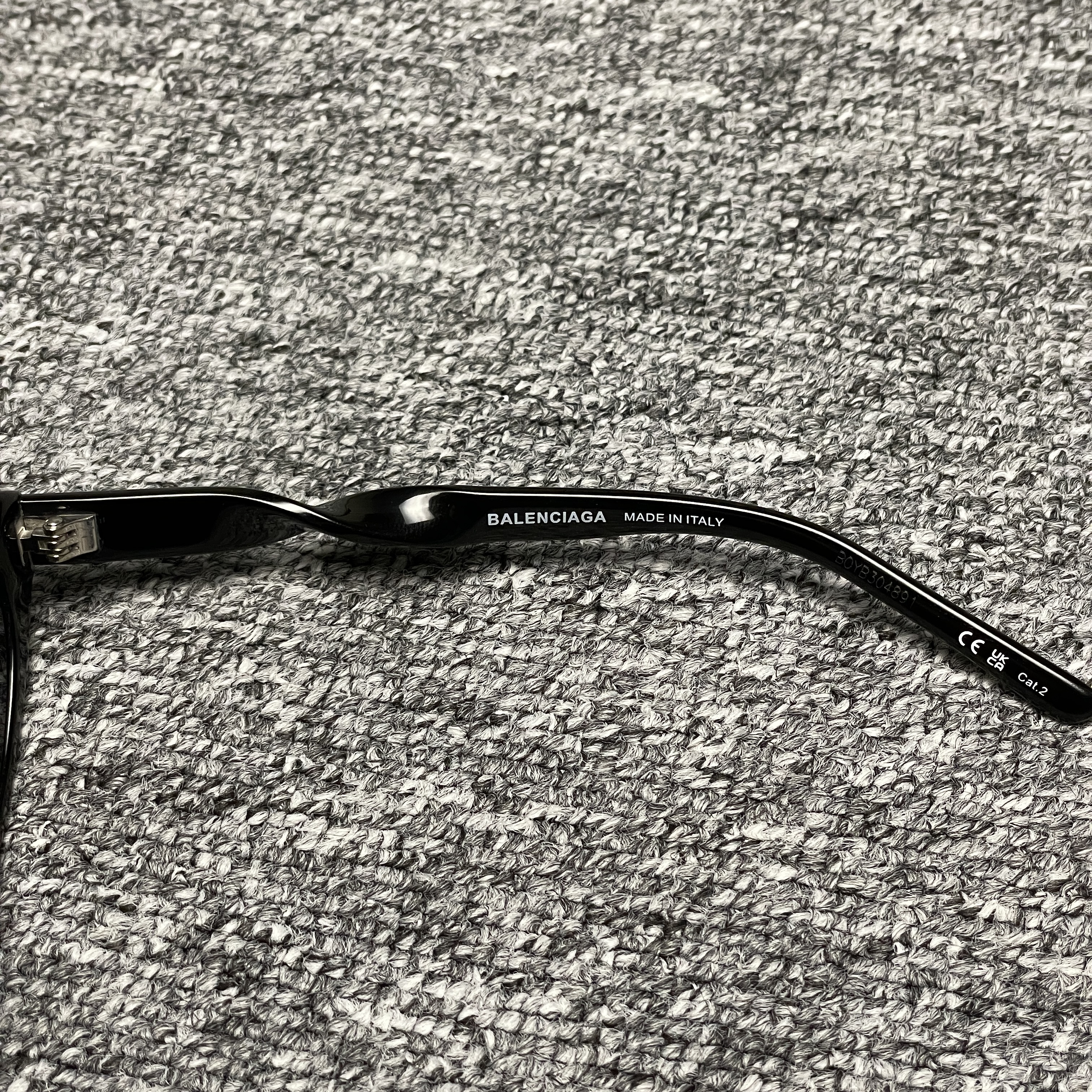 Balenciaga - Twist Cat Sunglasses（681956T00011000）