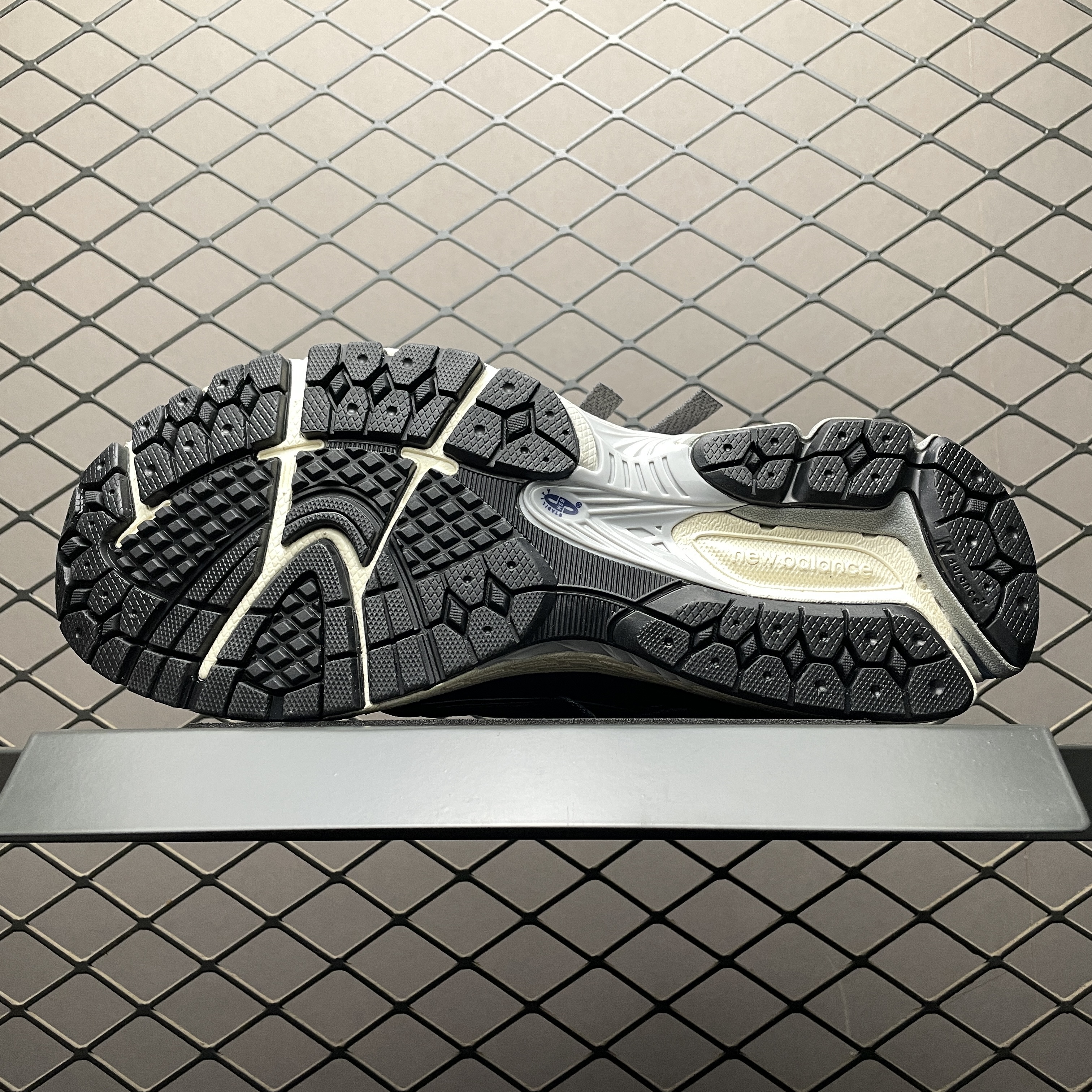 New Balance 1906A "Inkwell"(U1906ANB）