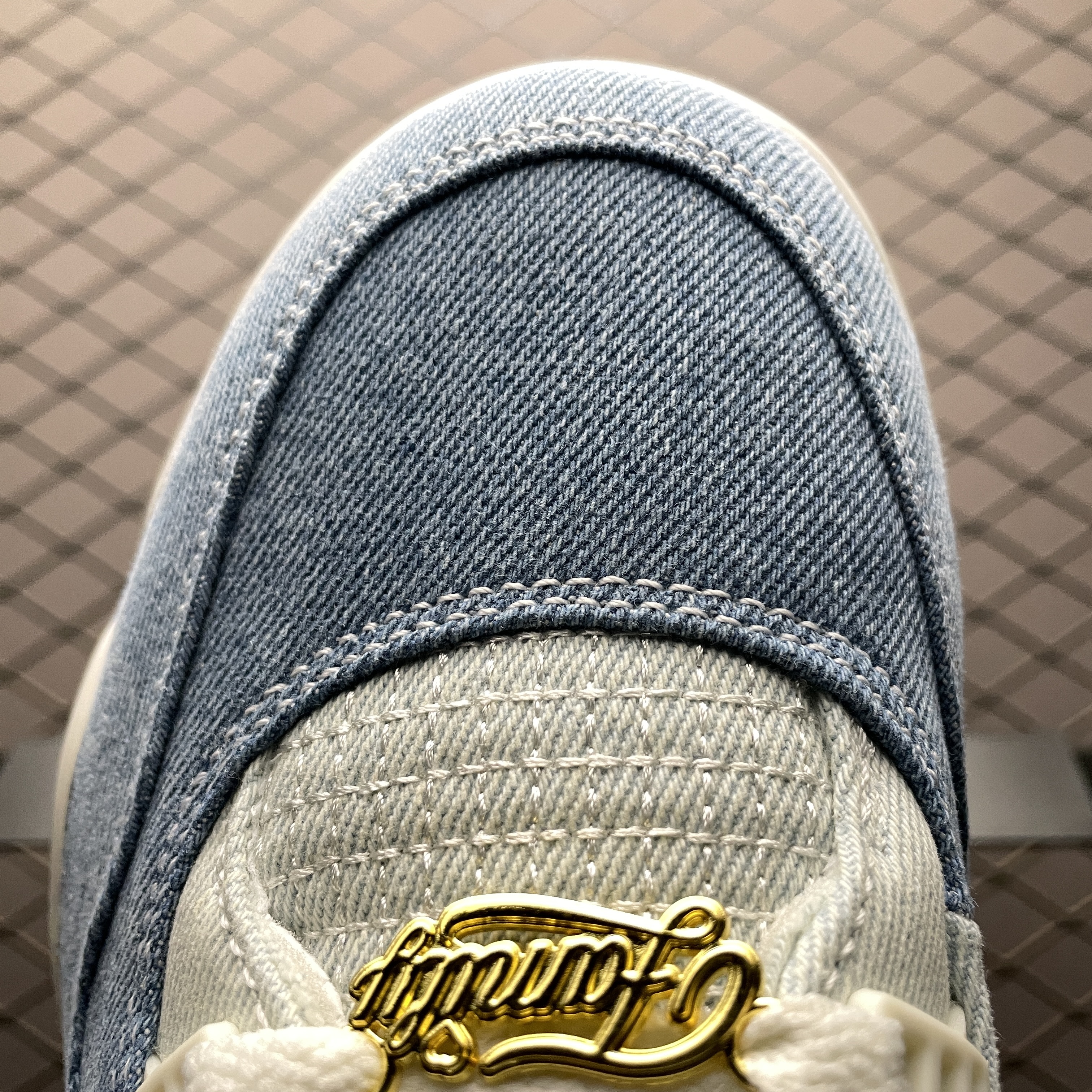 Nike Women's Air Jordan 4 Denim "Worn Blue"（IB6716-100）