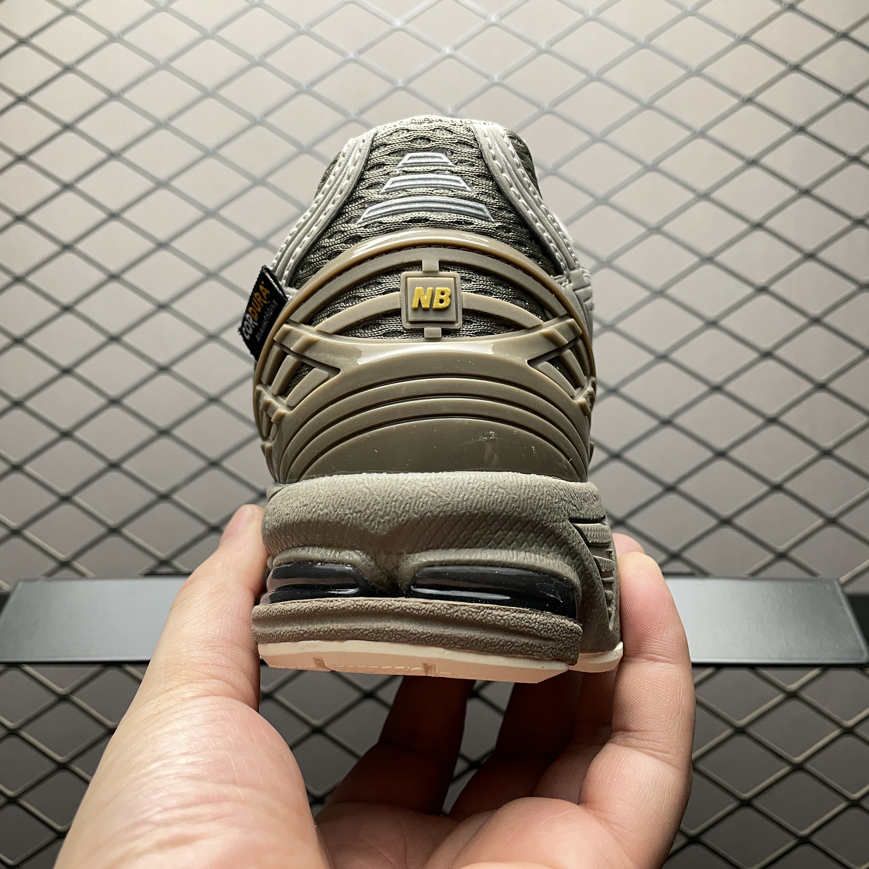 New Balance 1906R Cordura "Olive/Tan" (U1906ROB）