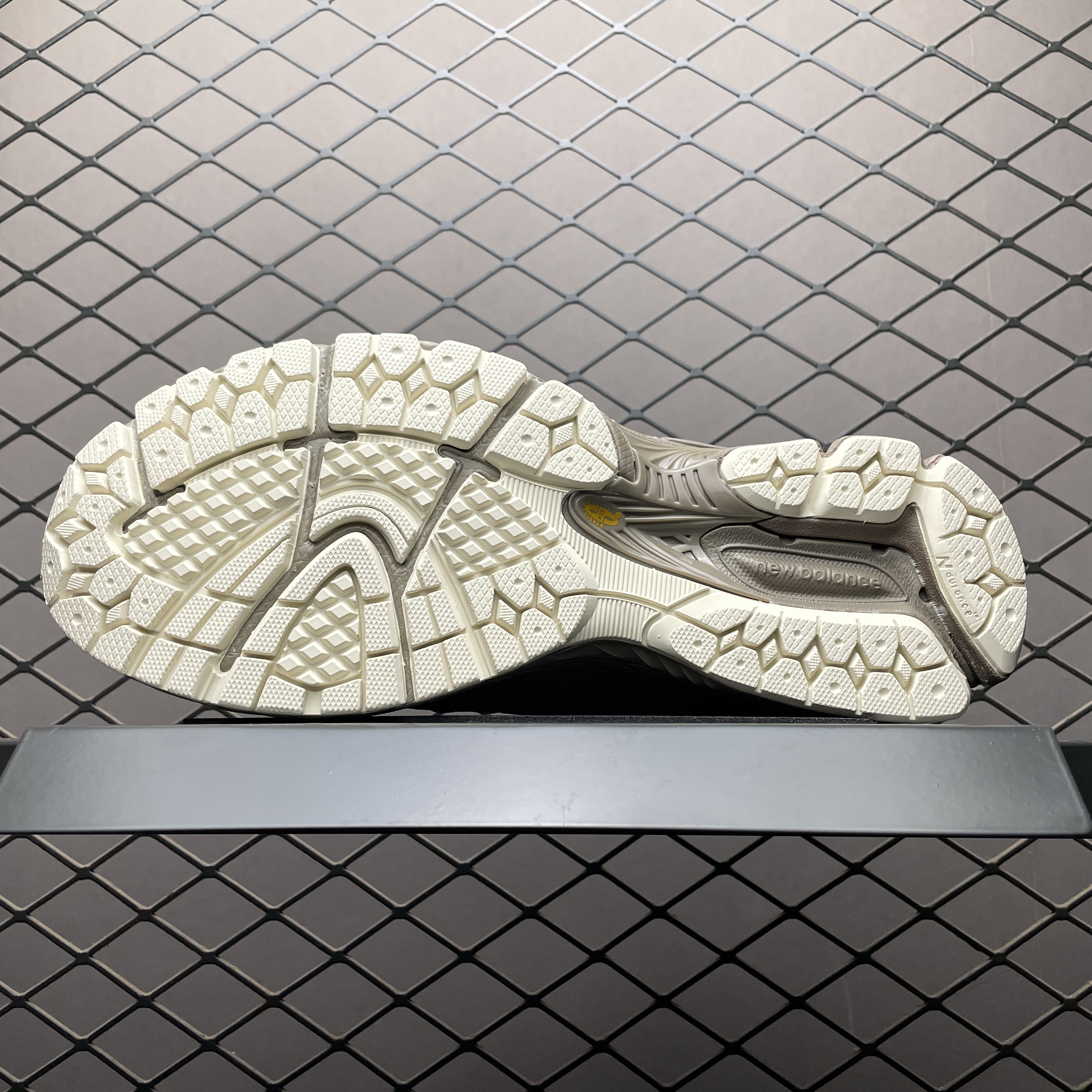 New Balance 1906R Cordura "Olive/Tan" (U1906ROB）