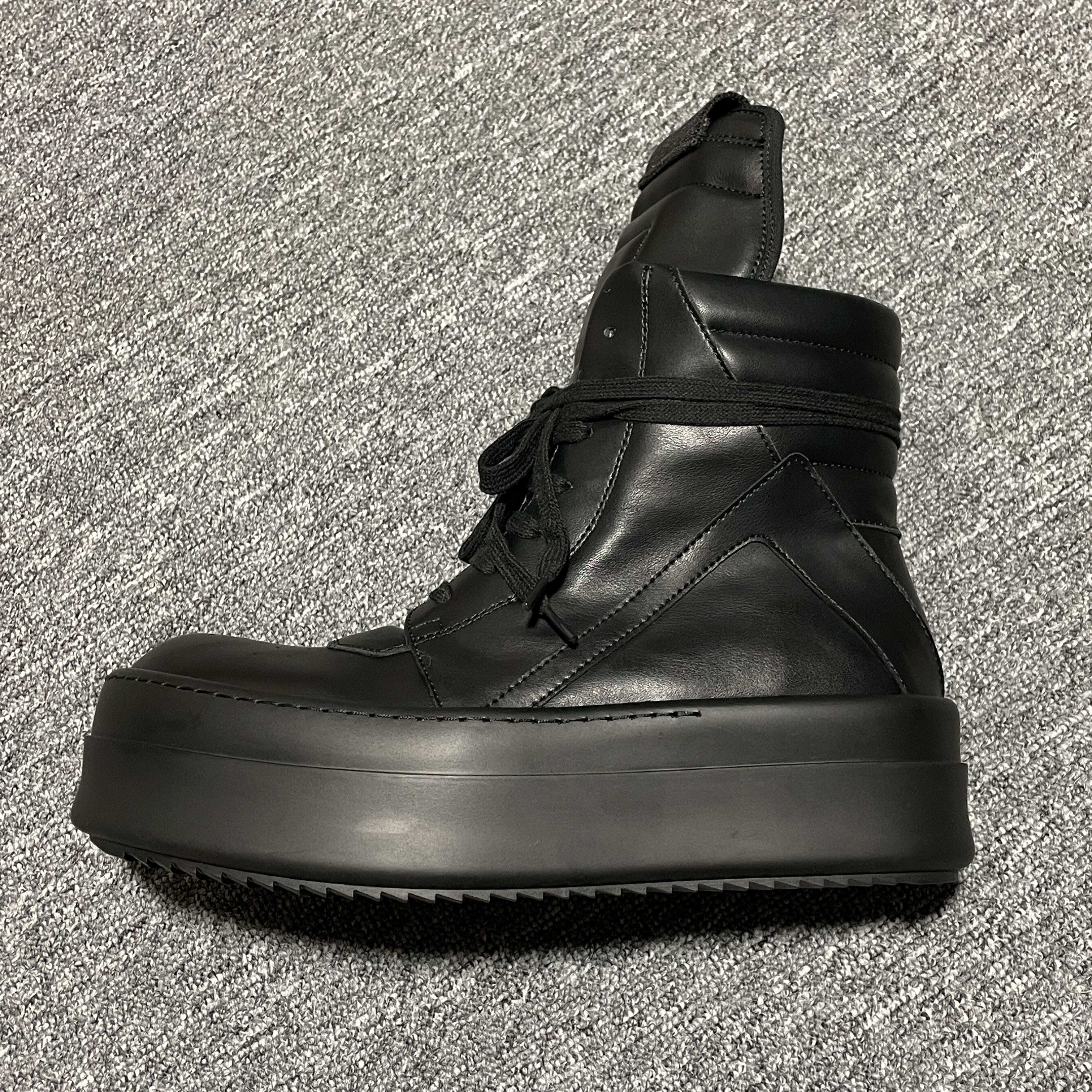Rick Owens MEGA BUMPER GEOBASKET (RU01D3868LOOLCO-999)