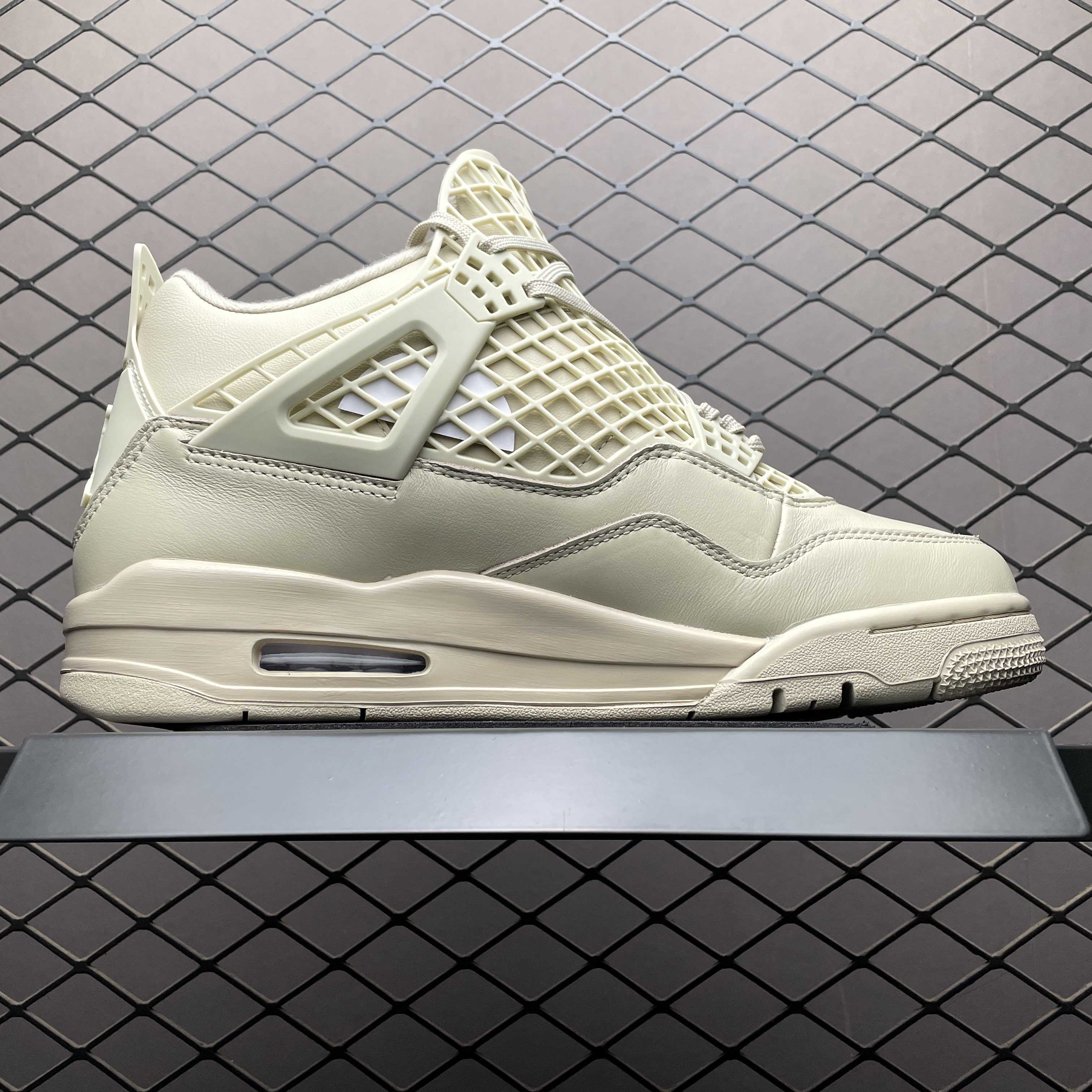 Nike  Air Jordan 4 NET "Rattan" (FN7251-200)