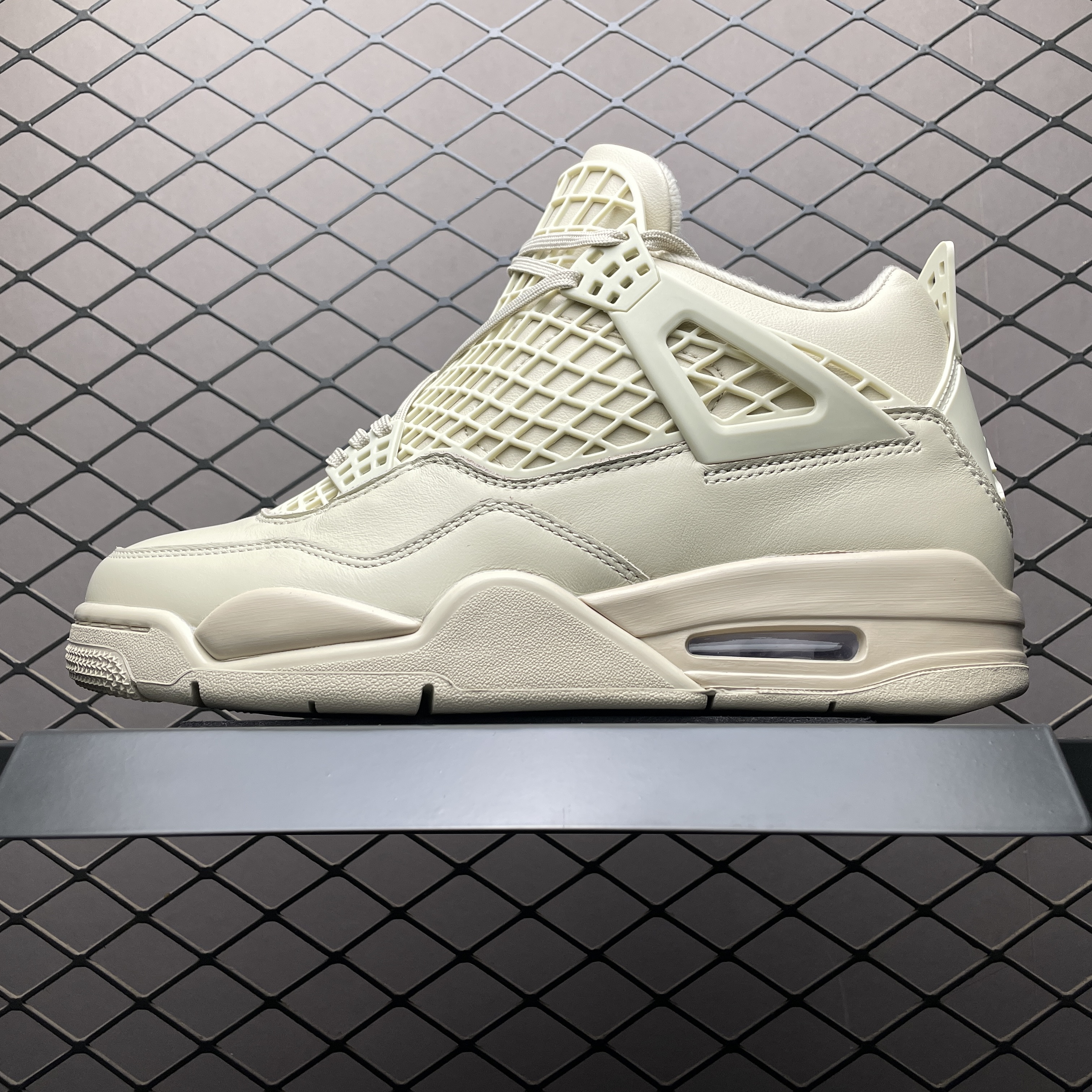 Nike  Air Jordan 4 NET "Rattan" (FN7251-200)