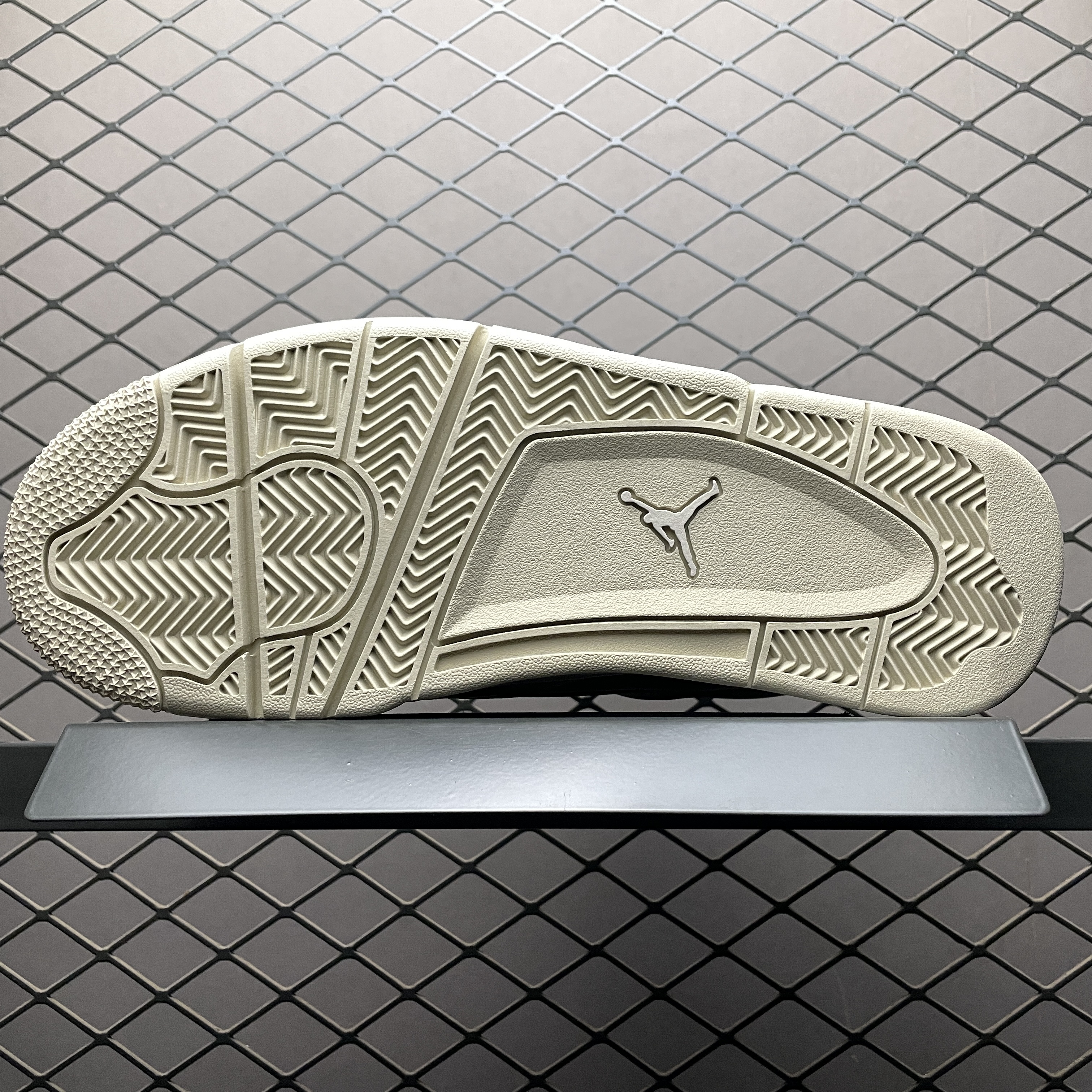 Nike  Air Jordan 4 NET "Rattan" (FN7251-200)