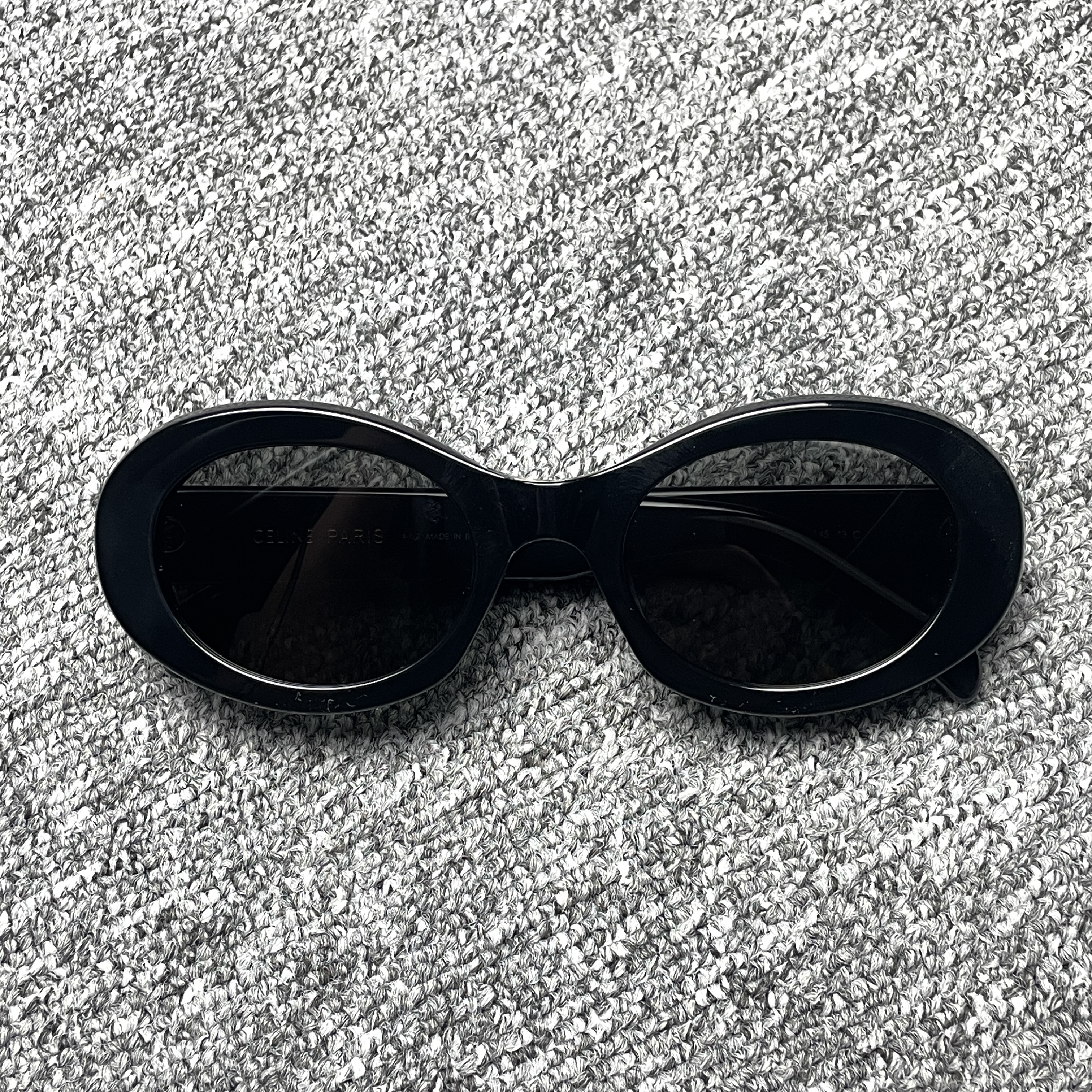 CELINE Triomphe 01 Sunglasses in Acetate "Black"  (4S194CPLB-38NO）