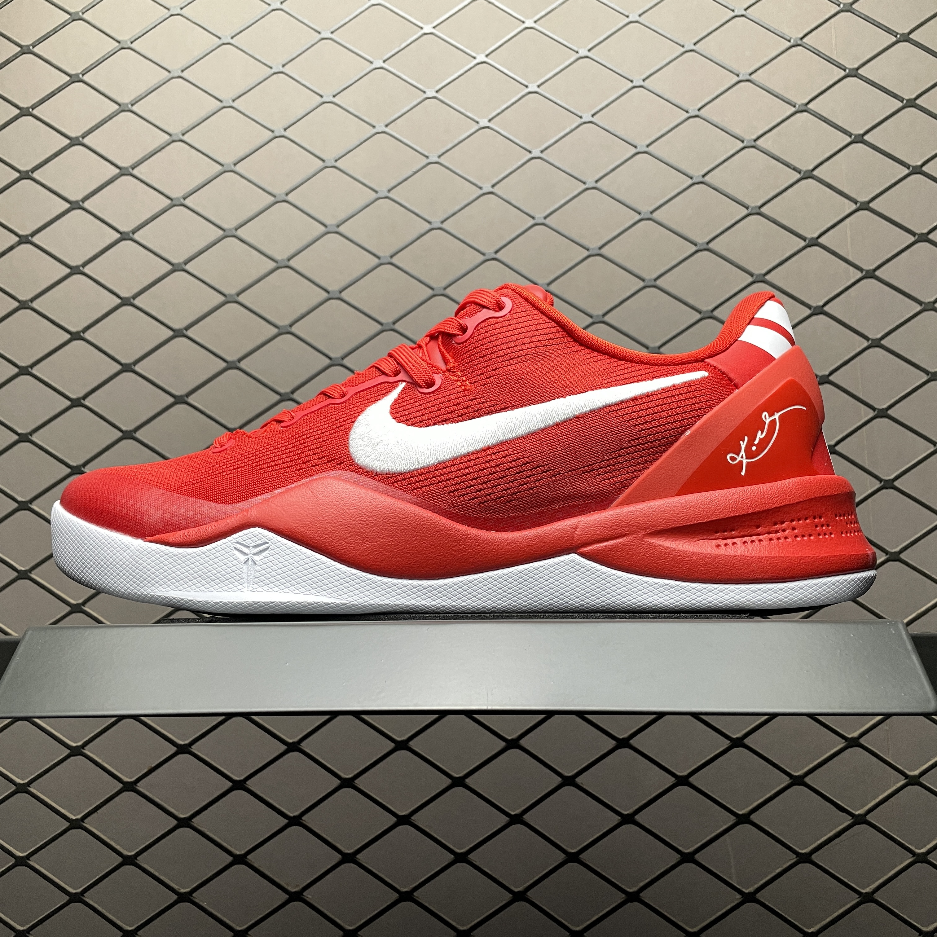 Nike Kobe 8 Protro "University Red"（HF9550-600）
