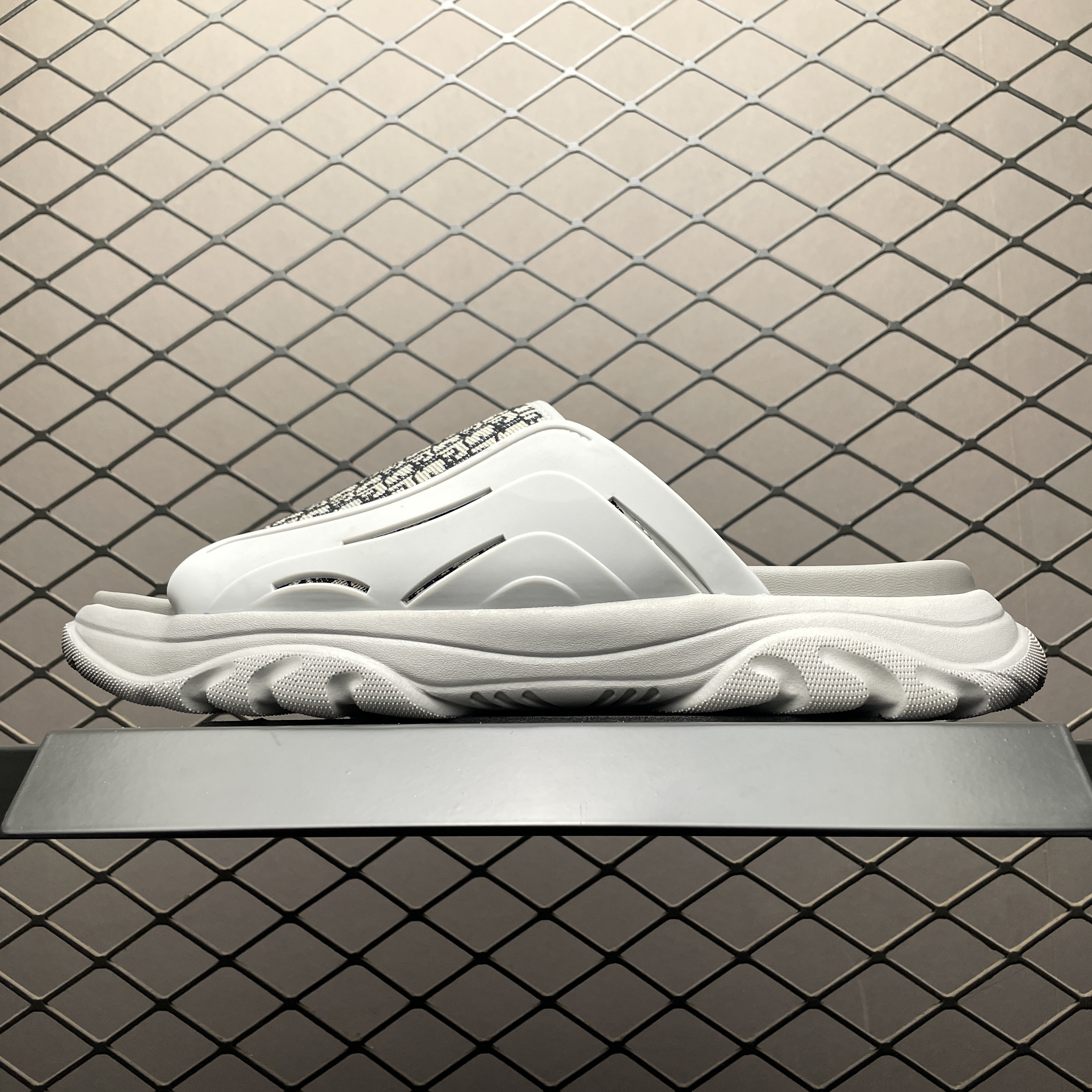 Dior H-Town Sandals (3SA132ZYF_H800)