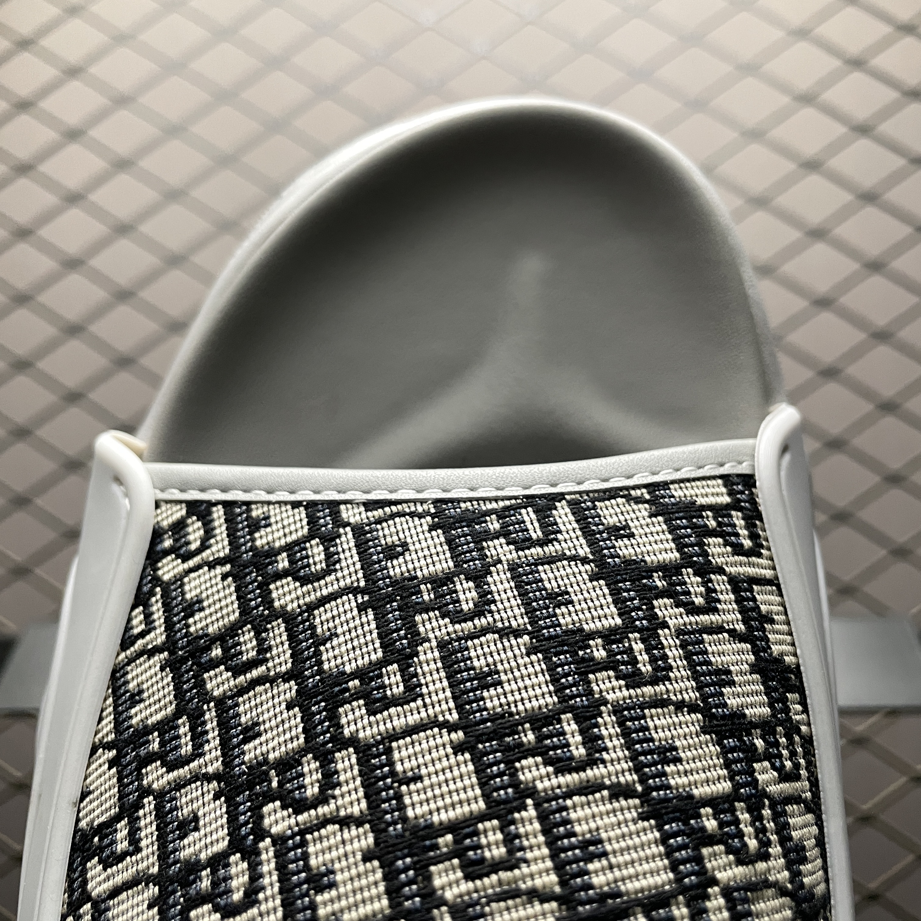 Dior H-Town Sandals (3SA132ZYF_H800)