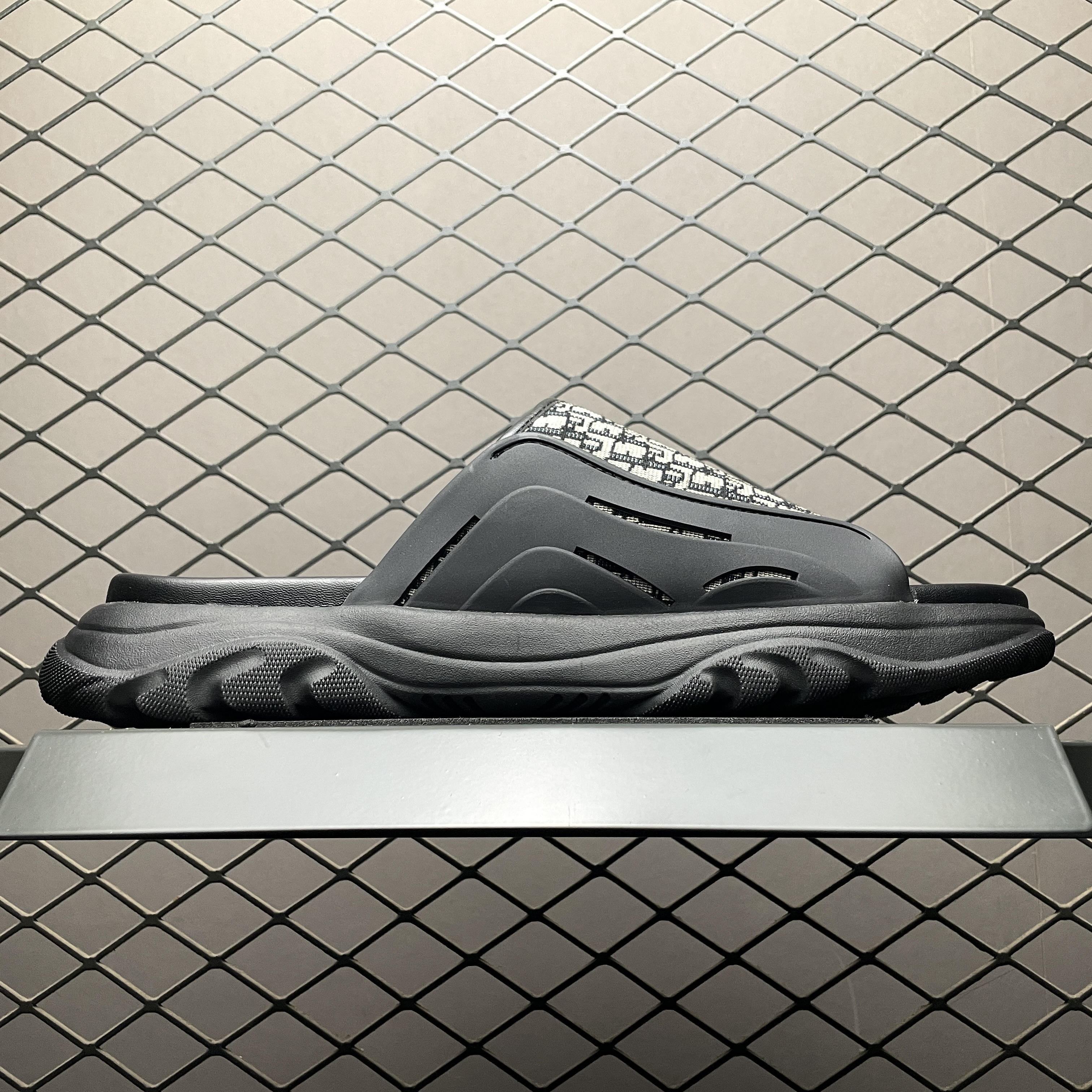 Dior H-Town Sandals (3SA132ZYF_H961)