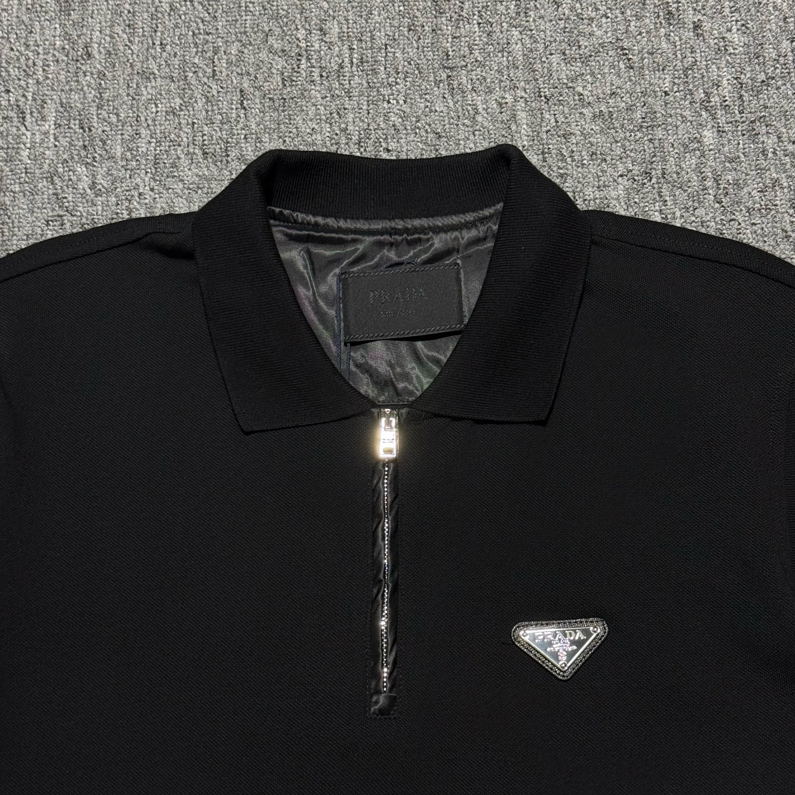 PRADA Pique Re-Nylon Details Polo Shirt Black  (UJN903-1YR4-F0002-S-OOO）