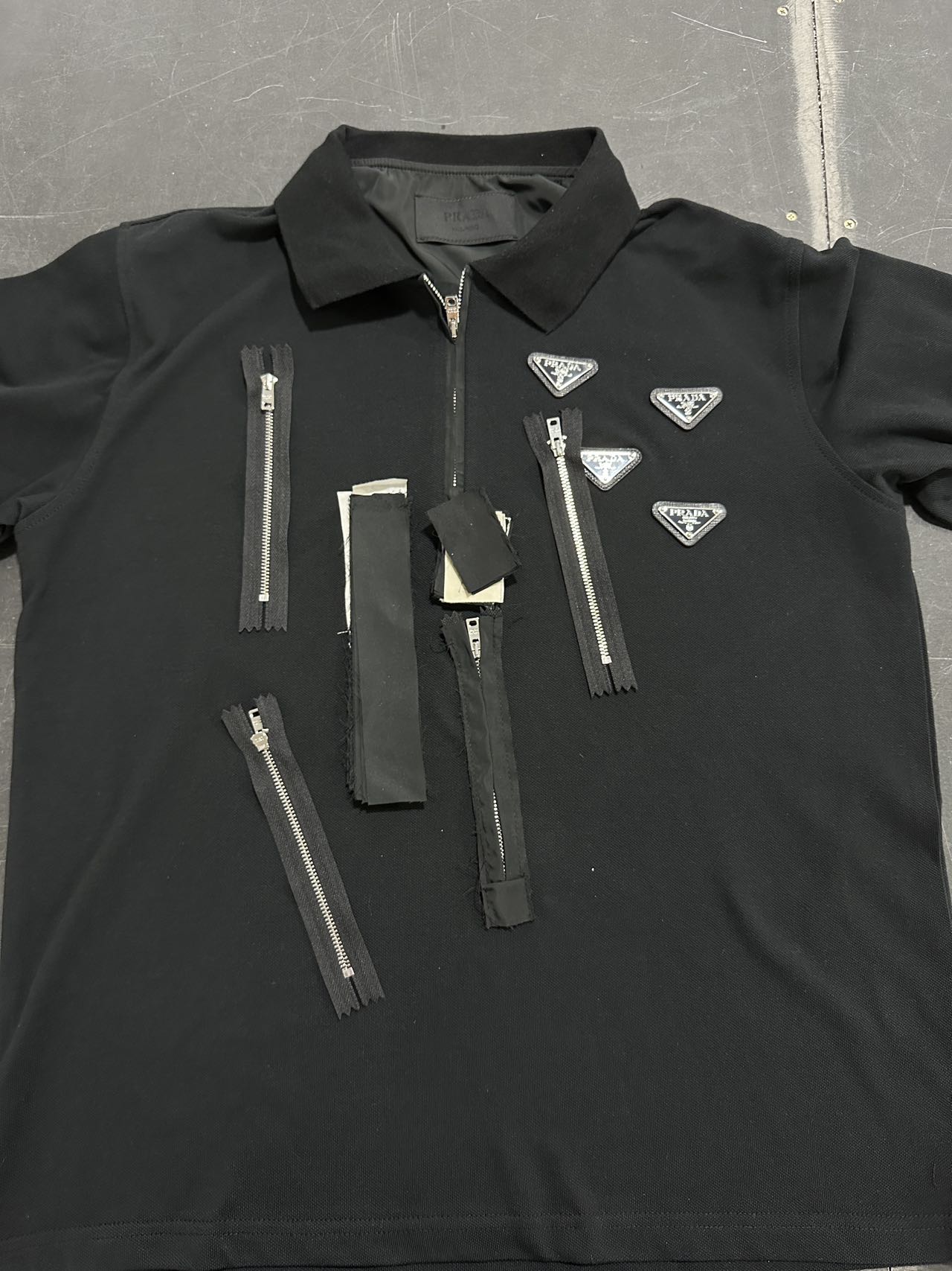 PRADA Pique Re-Nylon Details Polo Shirt Black  (UJN903-1YR4-F0002-S-OOO）