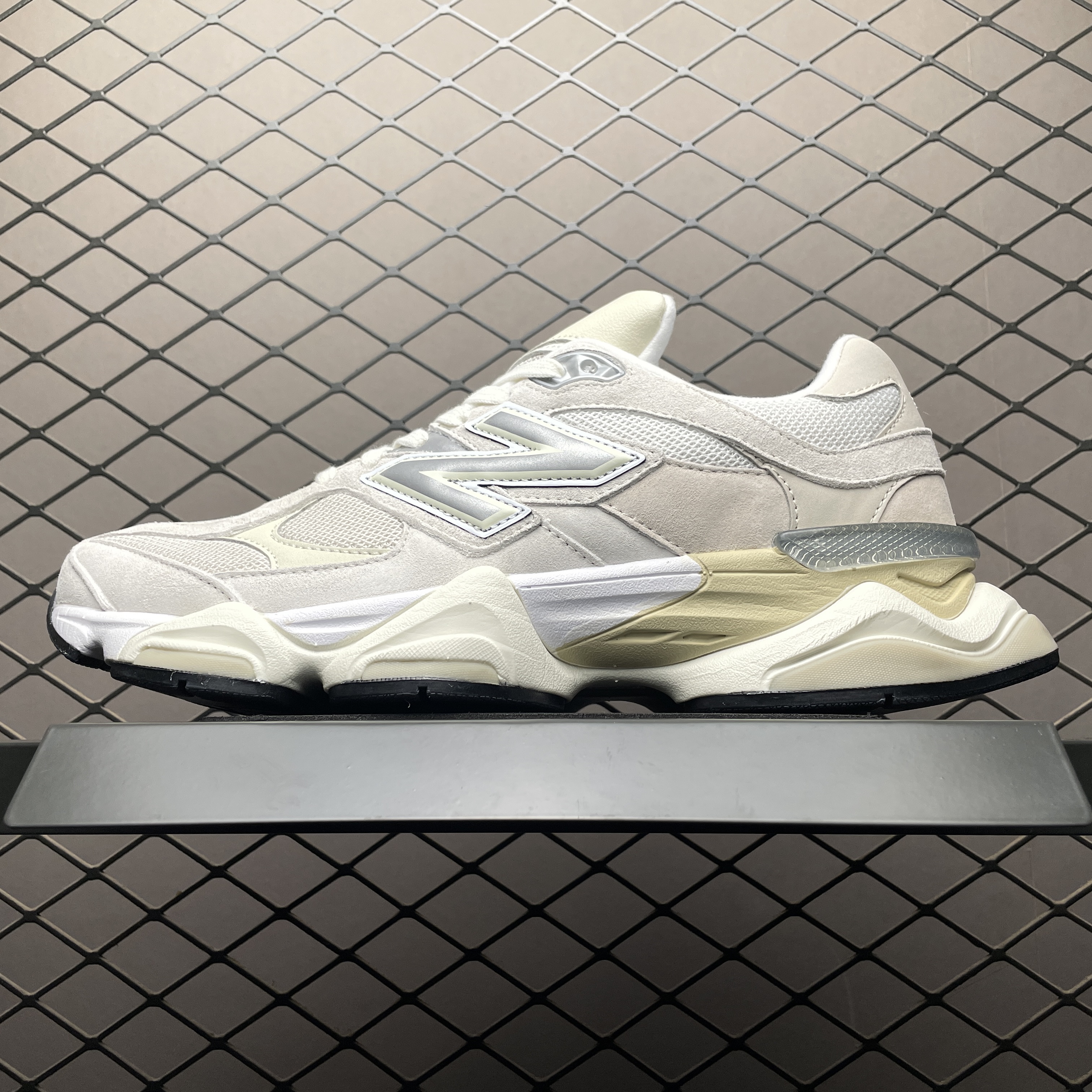 New Balance 9060 "White/Sea Salt" (U9060WHT)