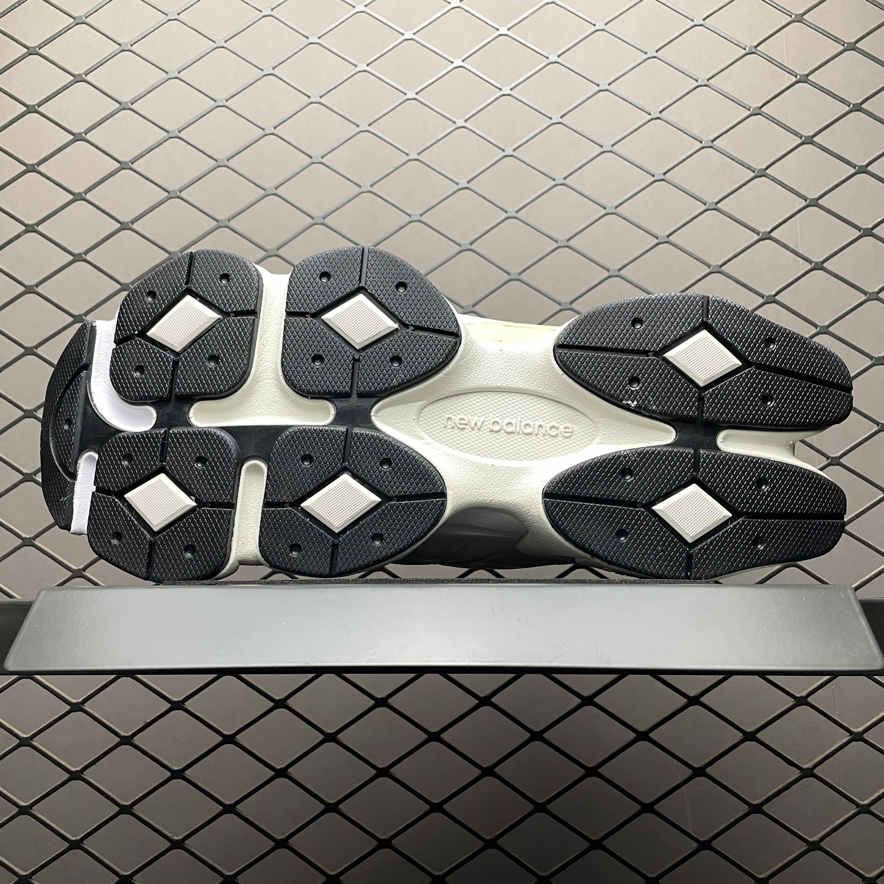 New Balance 9060 "White/Sea Salt" (U9060WHT)