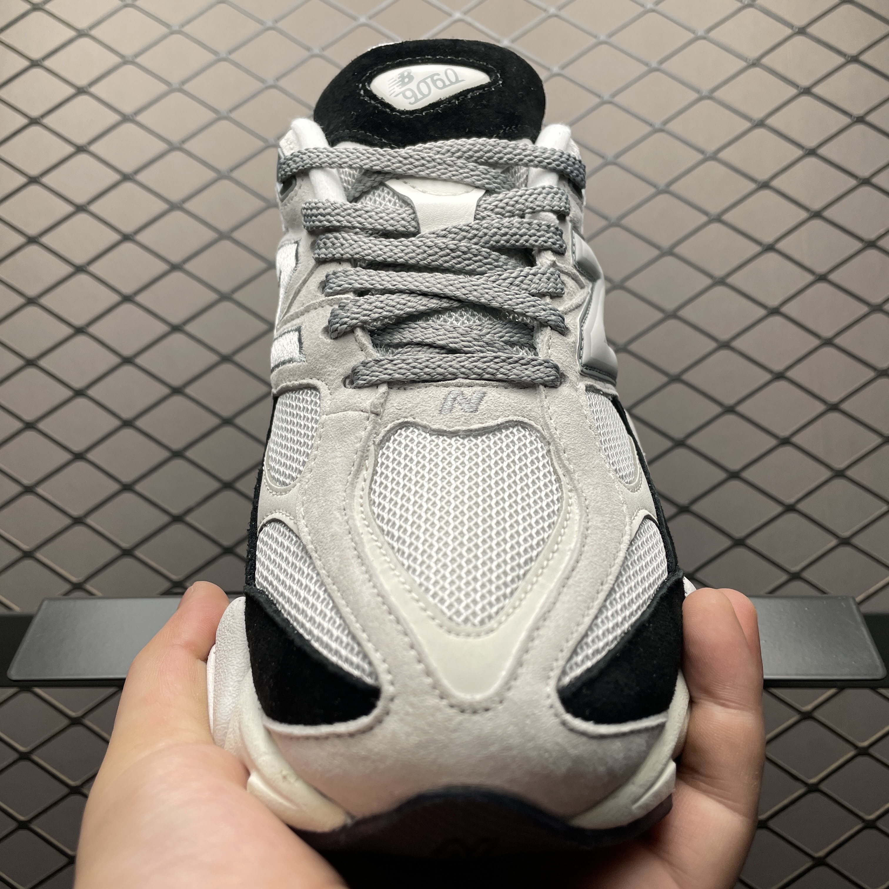 New Balance 9060 Grey Jet Black (U9060JBB)