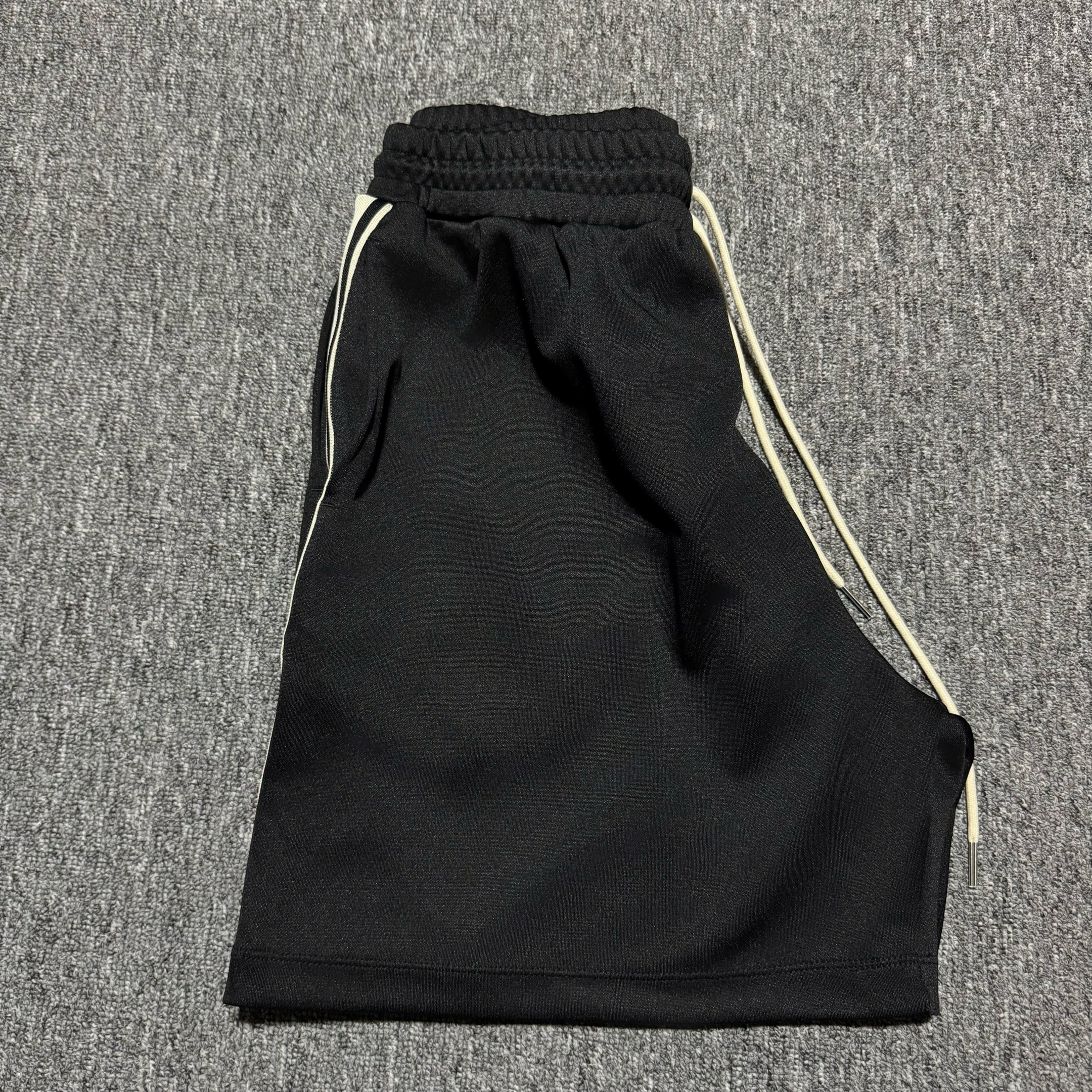 Celine Double Face Jersey Tracksuit Shorts（2Z734121O-38AW）