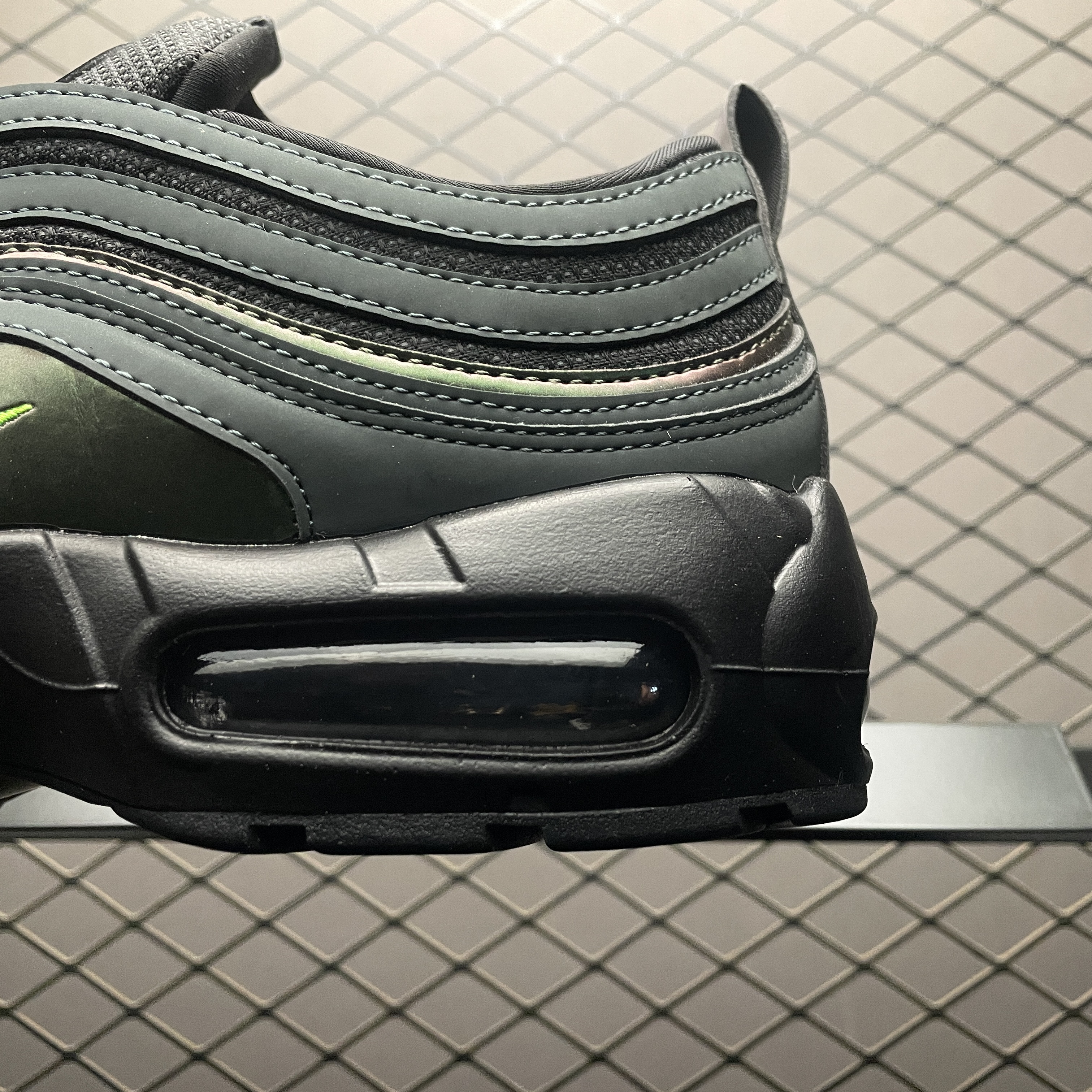 Division Street × Nike Air Max 95/97 "Ducks of a Feather/Thunder" (II1711-900)