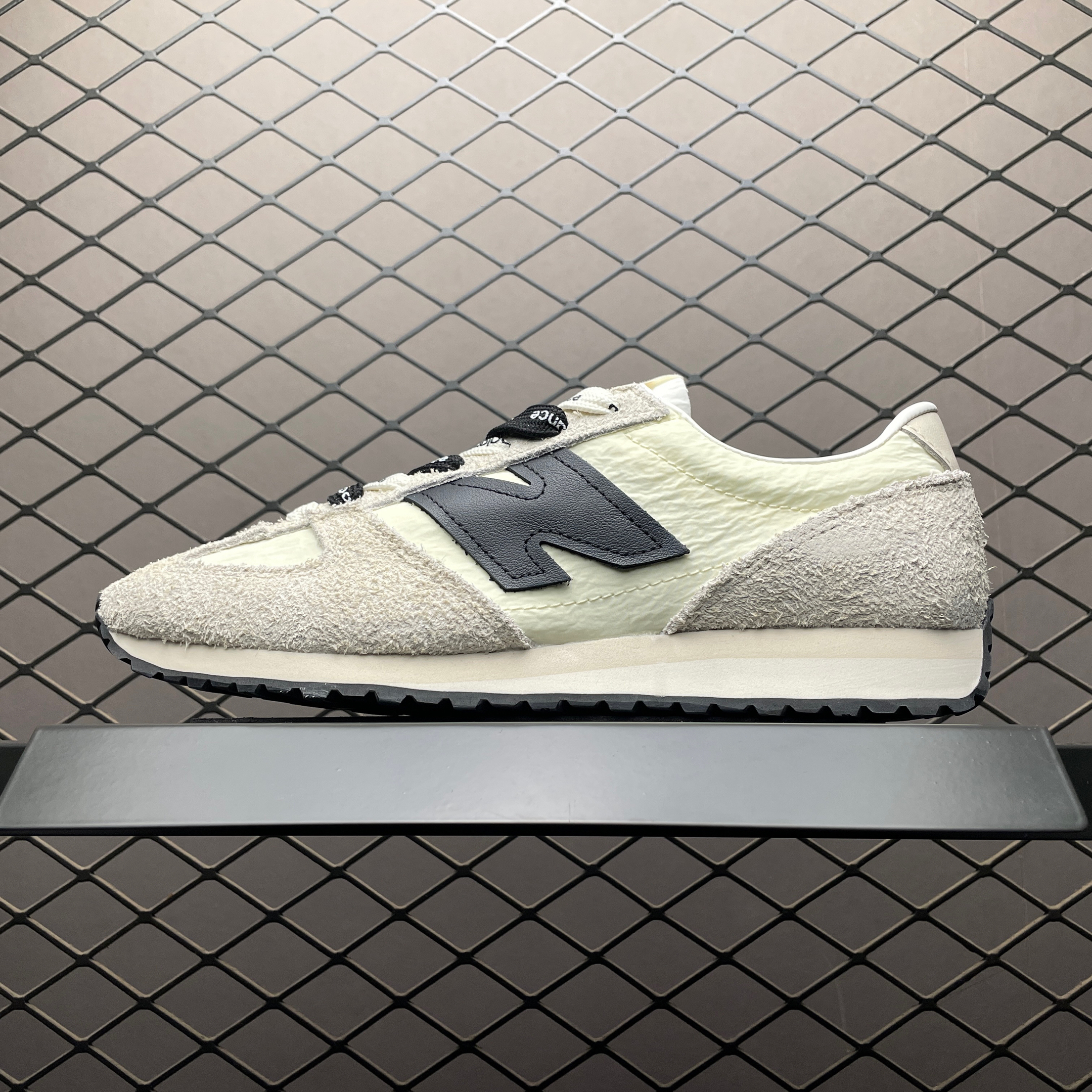 UNITED ARROWS Exclusive New Balance 471 "Off White" (U471AM)
