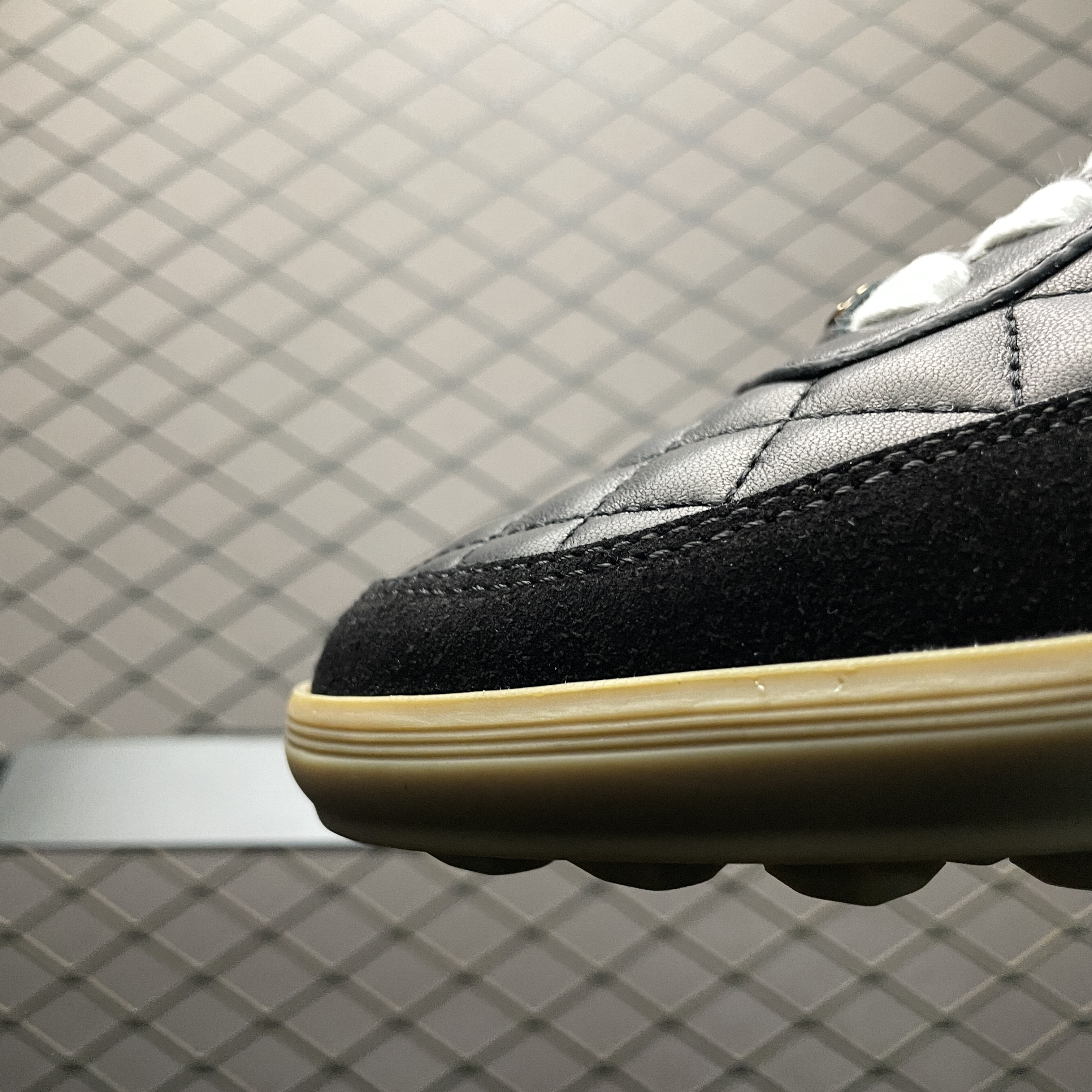 CHANEL Sneakers（G45335B1449794305)