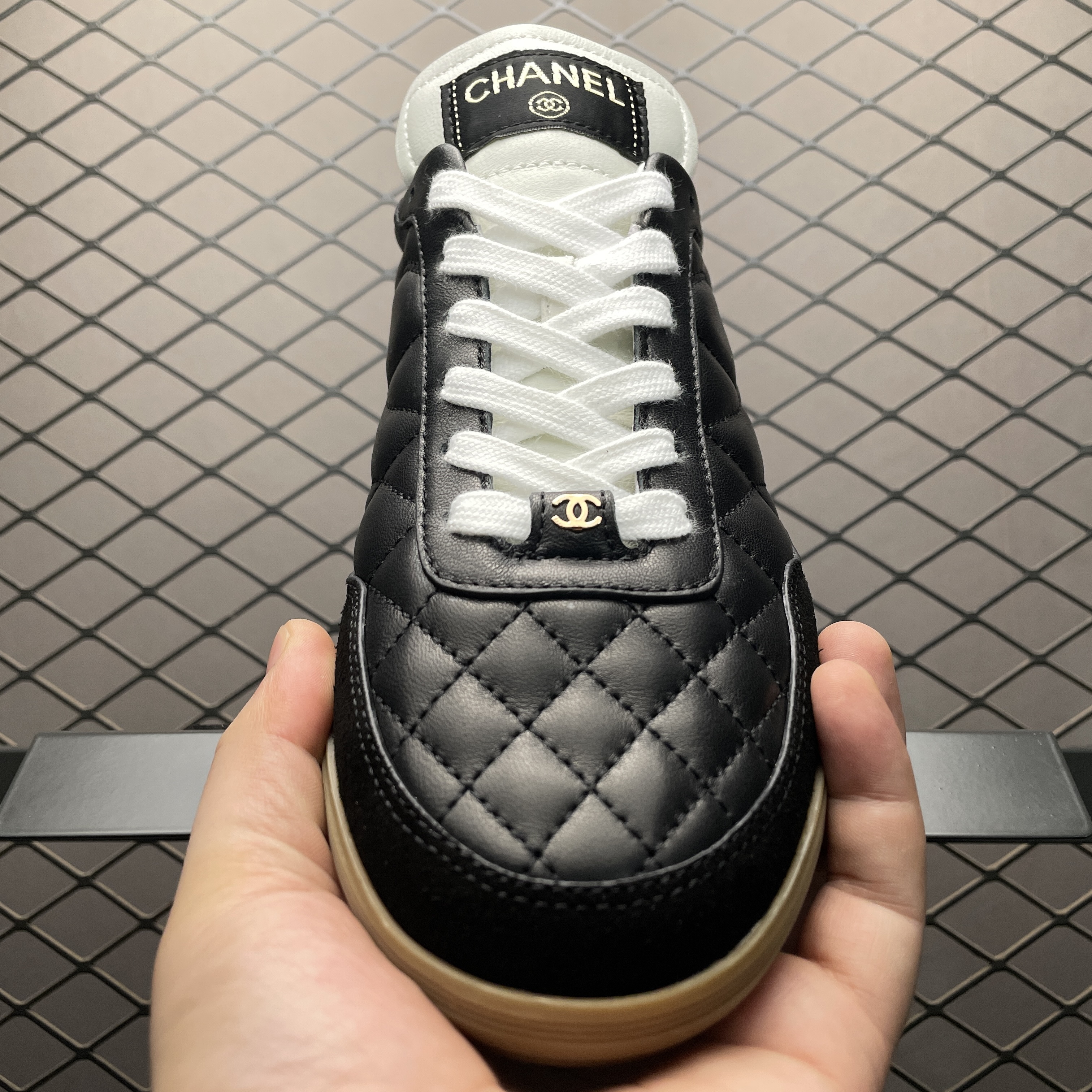 CHANEL Sneakers（G45335B1449794305)