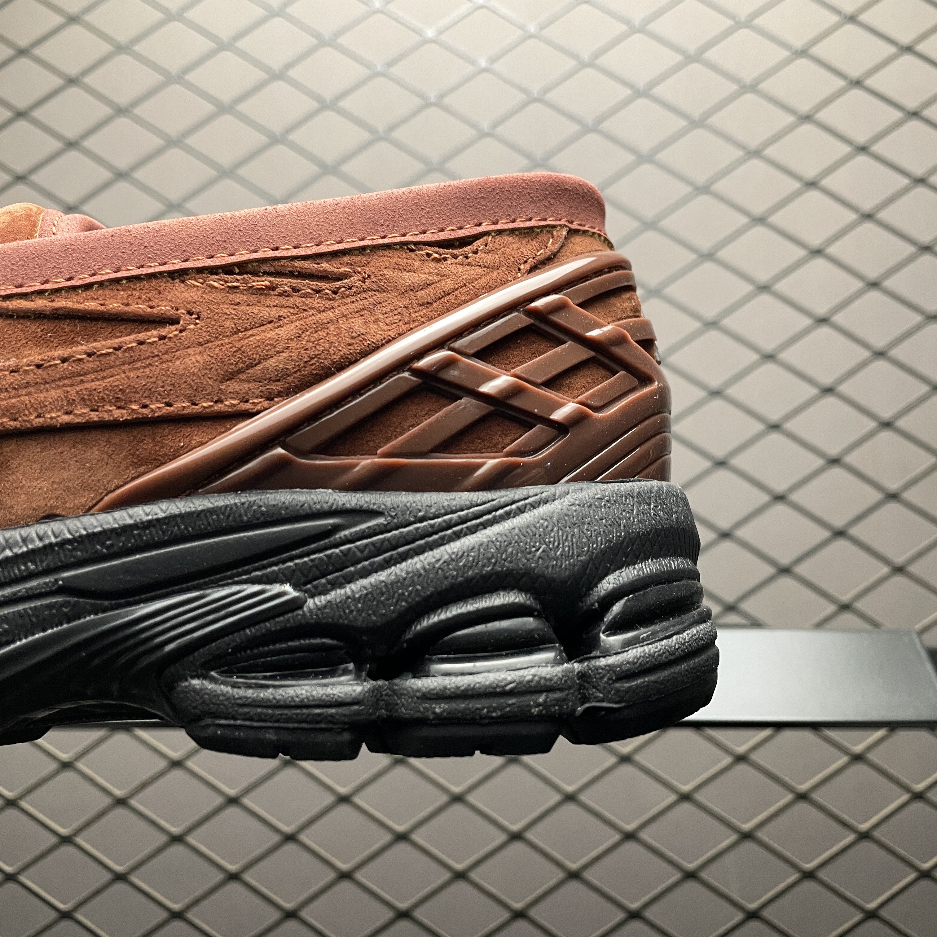 New Balance 1906L "Rich Oak Suede" (U1906LNS)