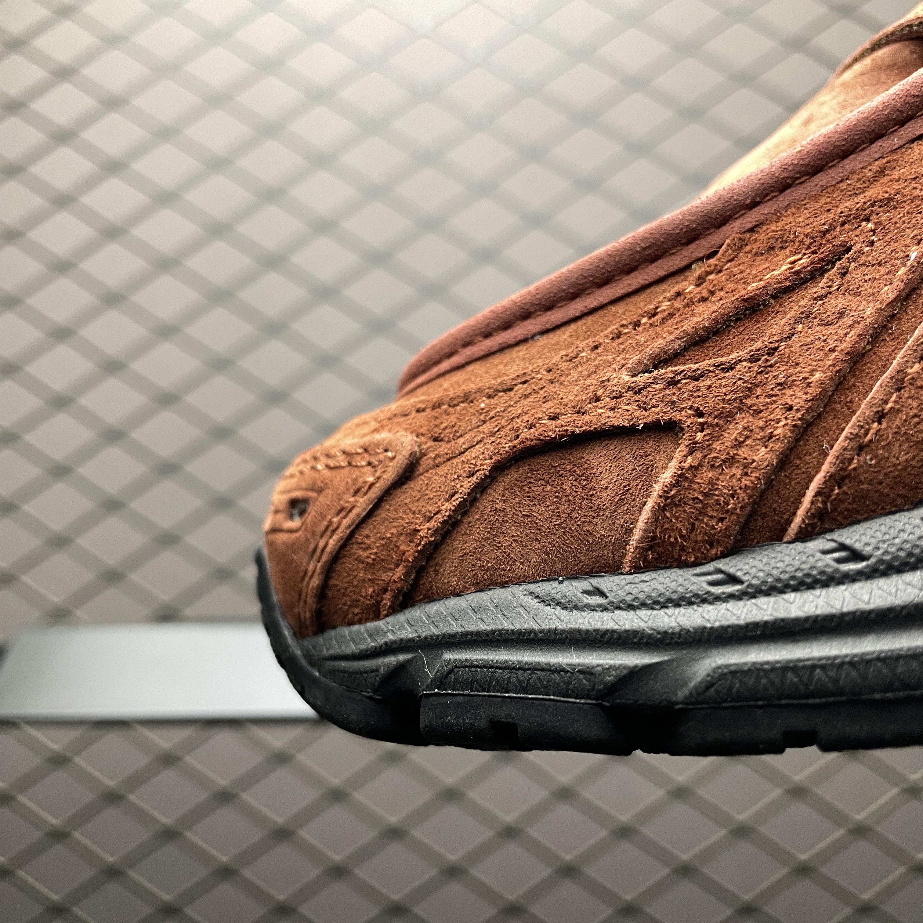 New Balance 1906L "Rich Oak Suede" (U1906LNS)