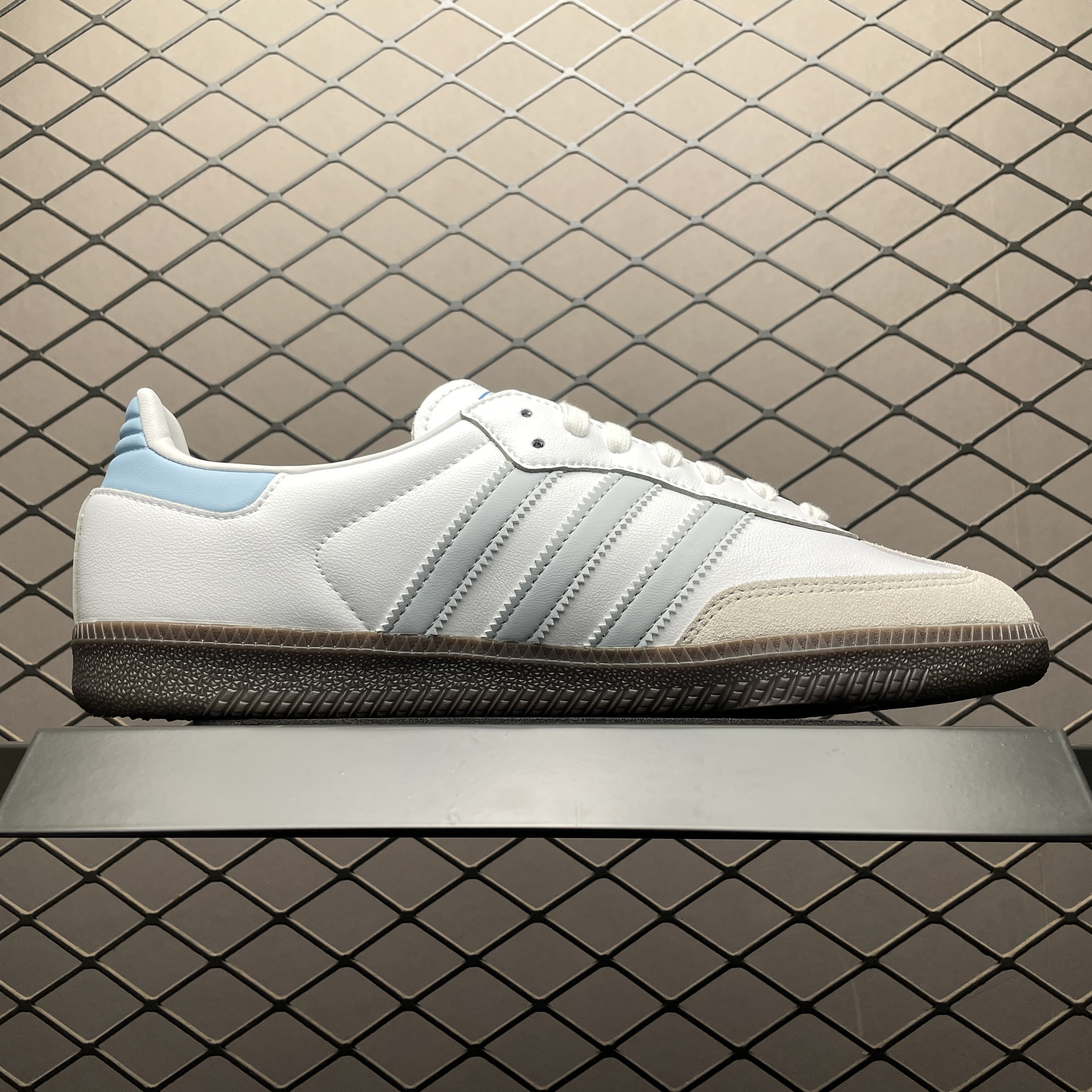 adidas Originals Samba OG "Halo Blue"（ID2055）