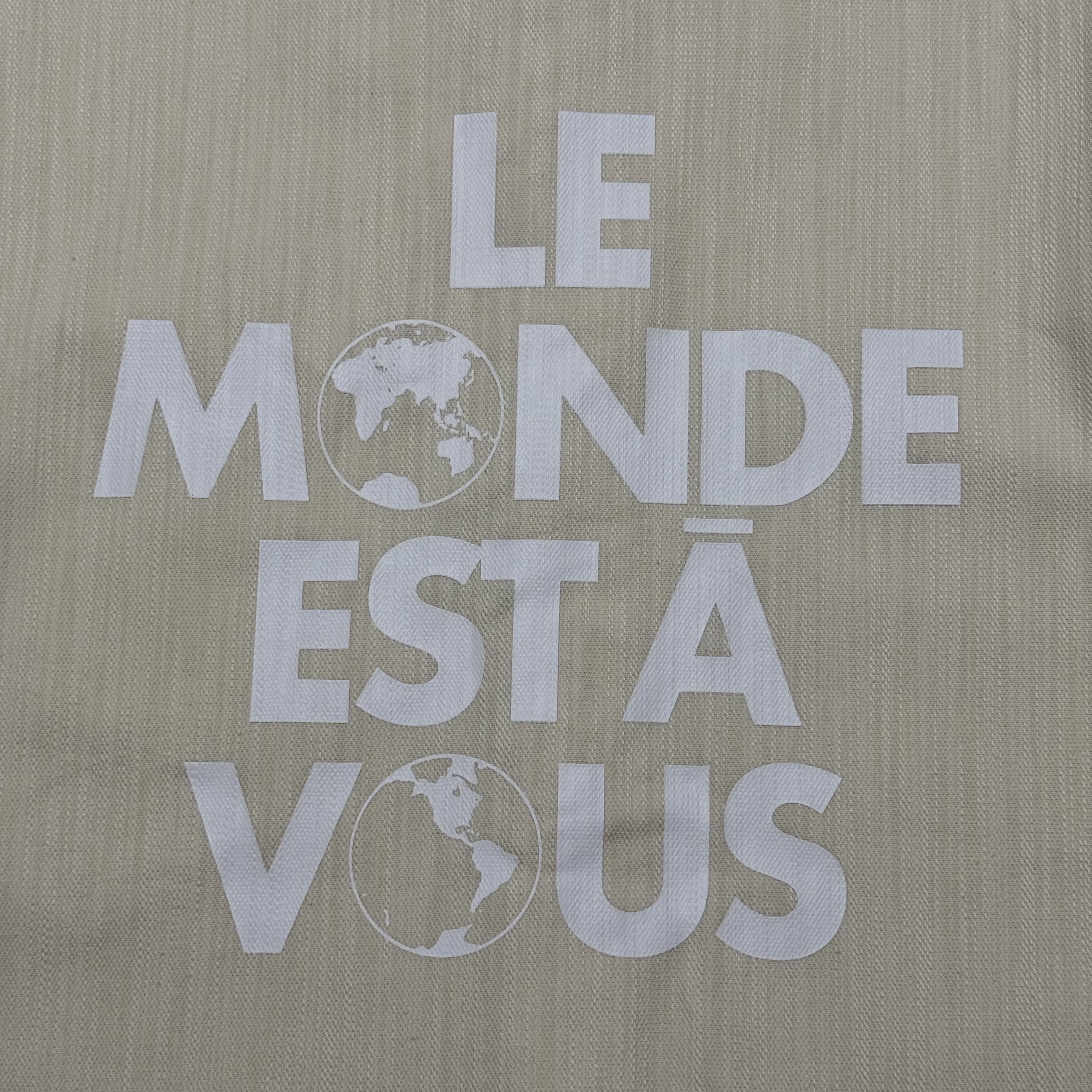 Louis Vuitton silk-blend short-sleeved shirt（1AHCHW）