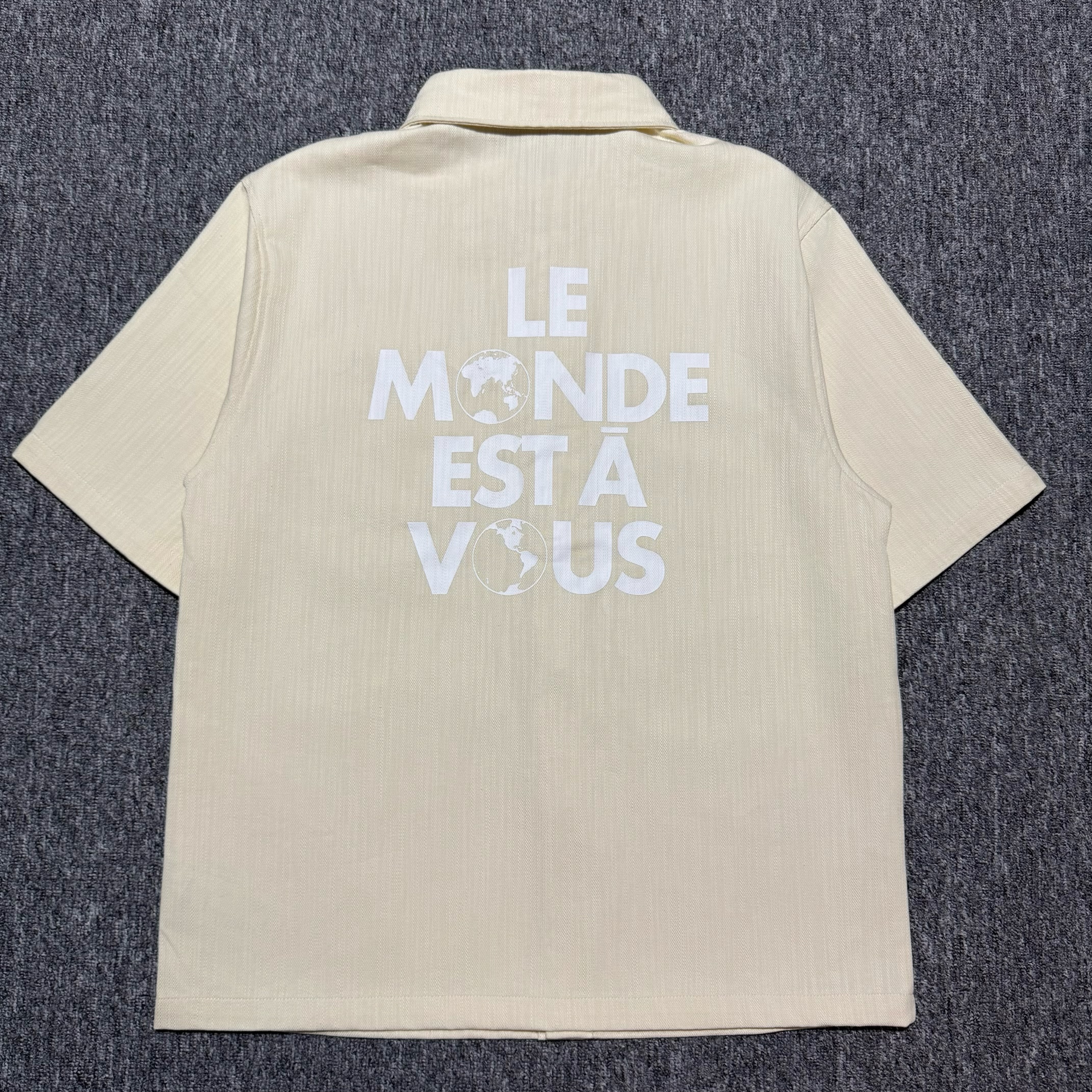 Louis Vuitton silk-blend short-sleeved shirt（1AHCHW）