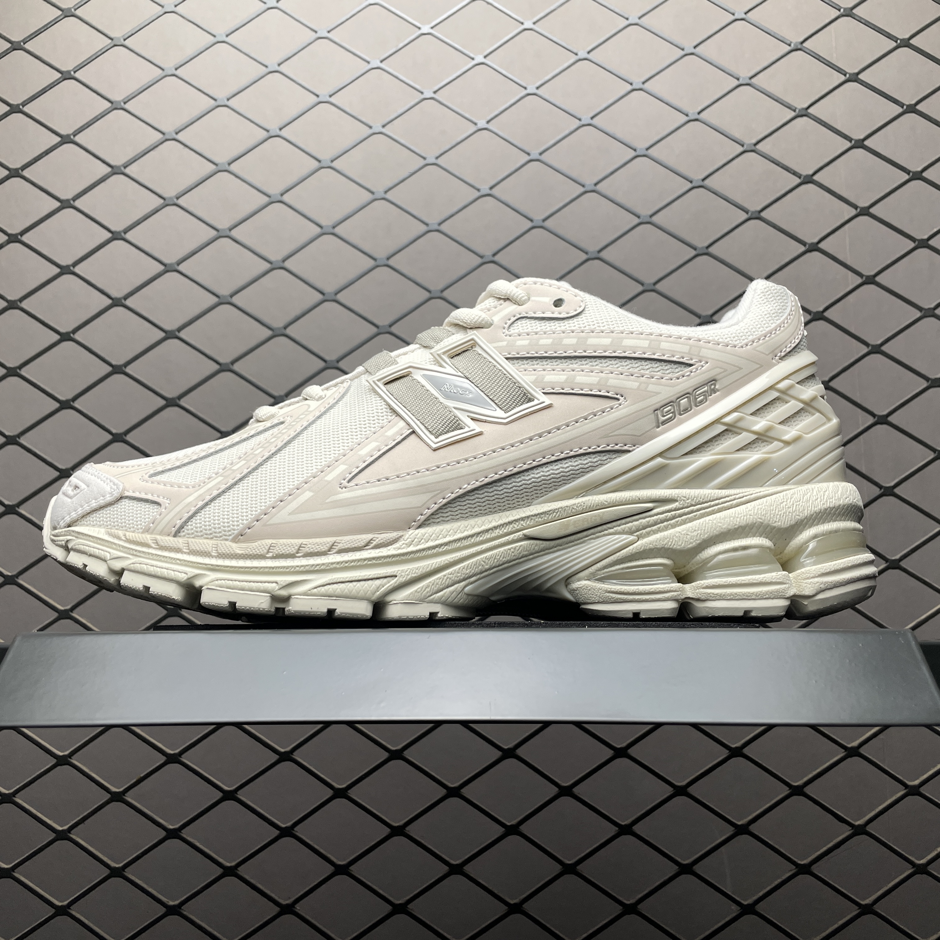 New Balance 1906R 'Mocha Brown' (U1906RLI）