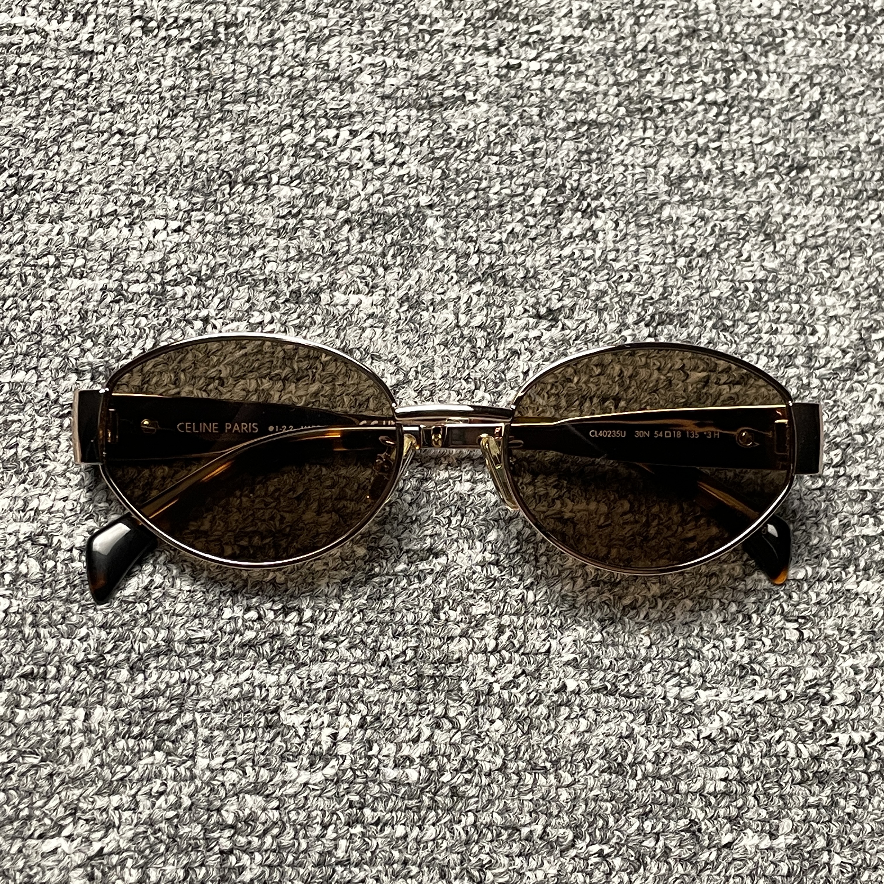 Celine metal frame sunglasses (4S194CPLB-38NO）