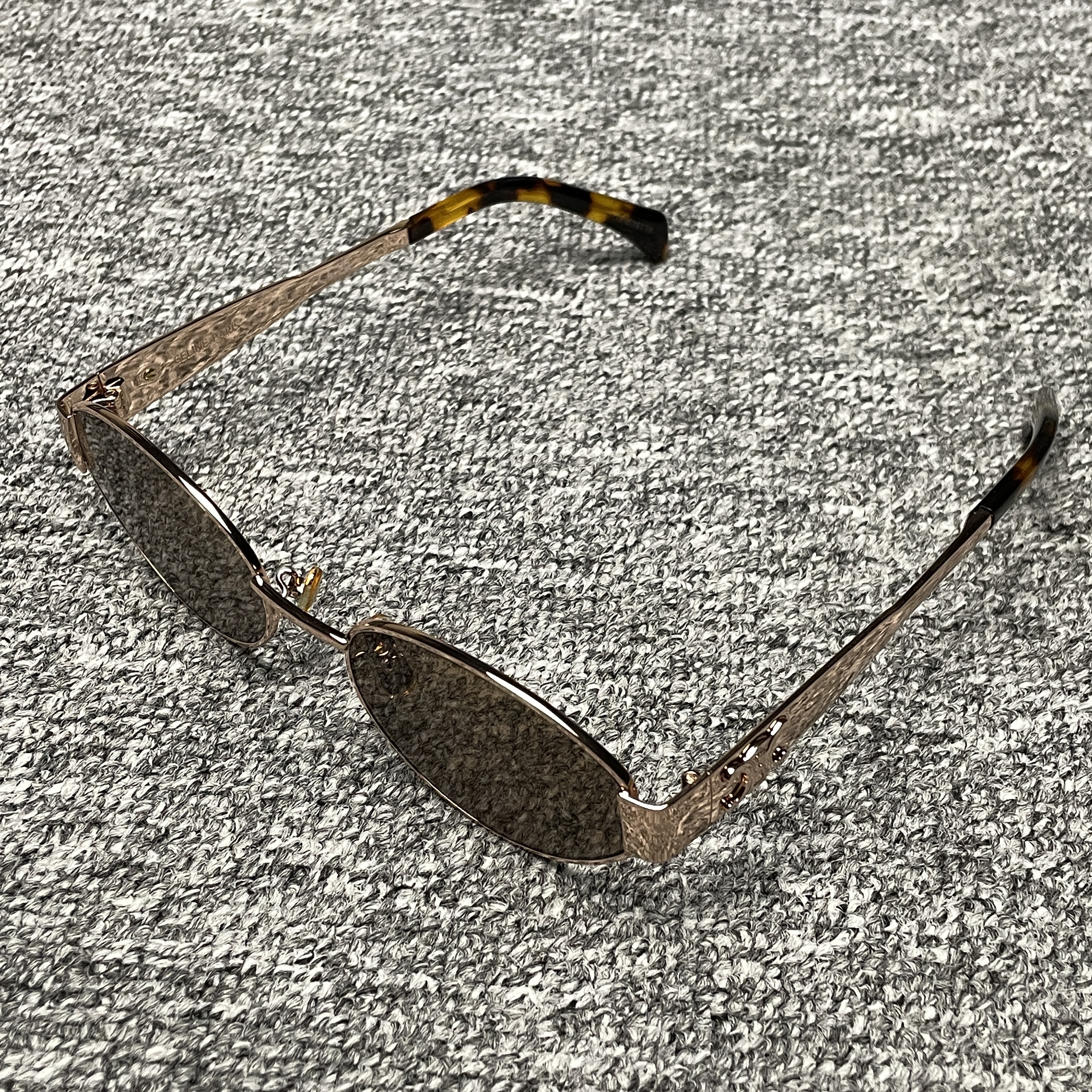 Celine metal frame sunglasses (4S194CPLB-38NO）