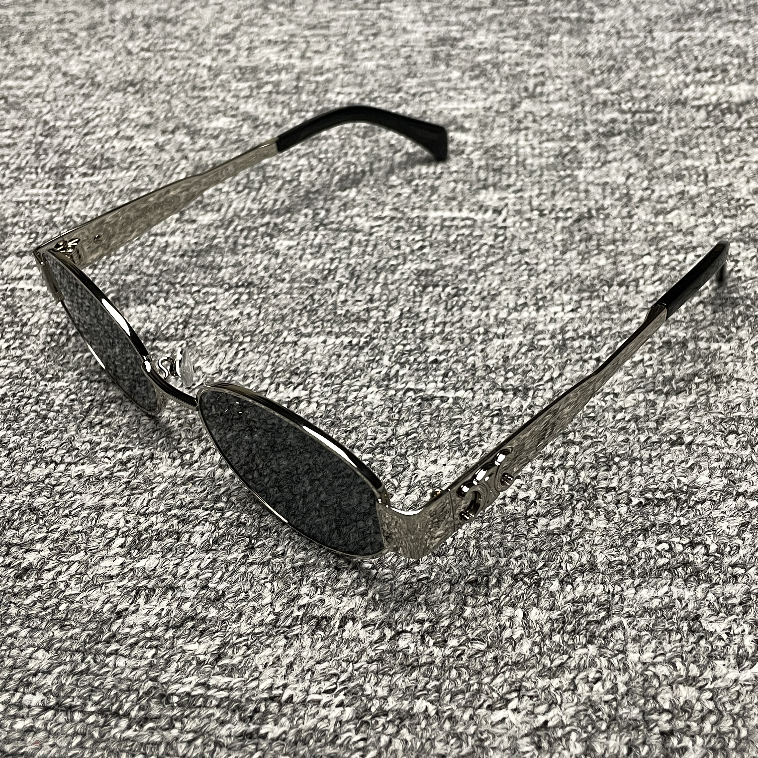 Celine metal frame sunglasses (4S194CPLB-38NO）