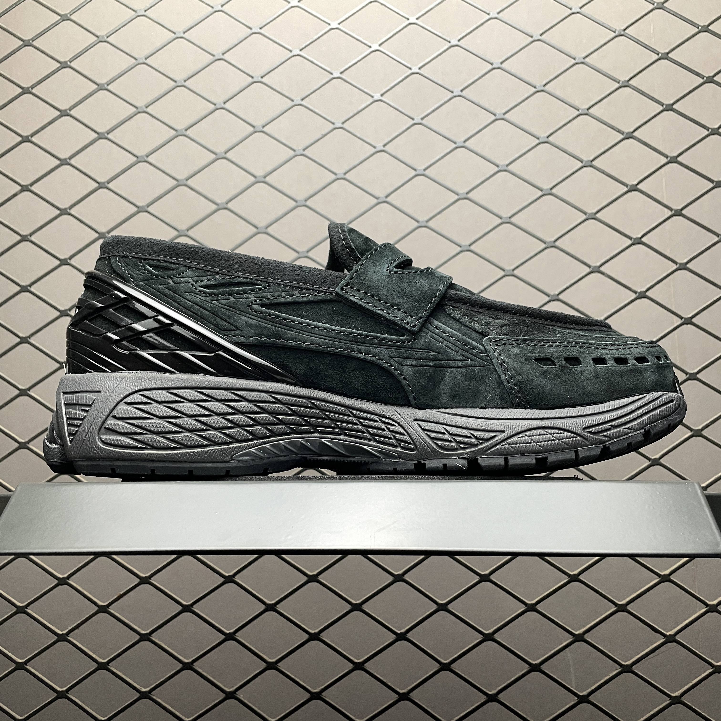 New Balance 1906L "Black Suede" (U1906LNT)