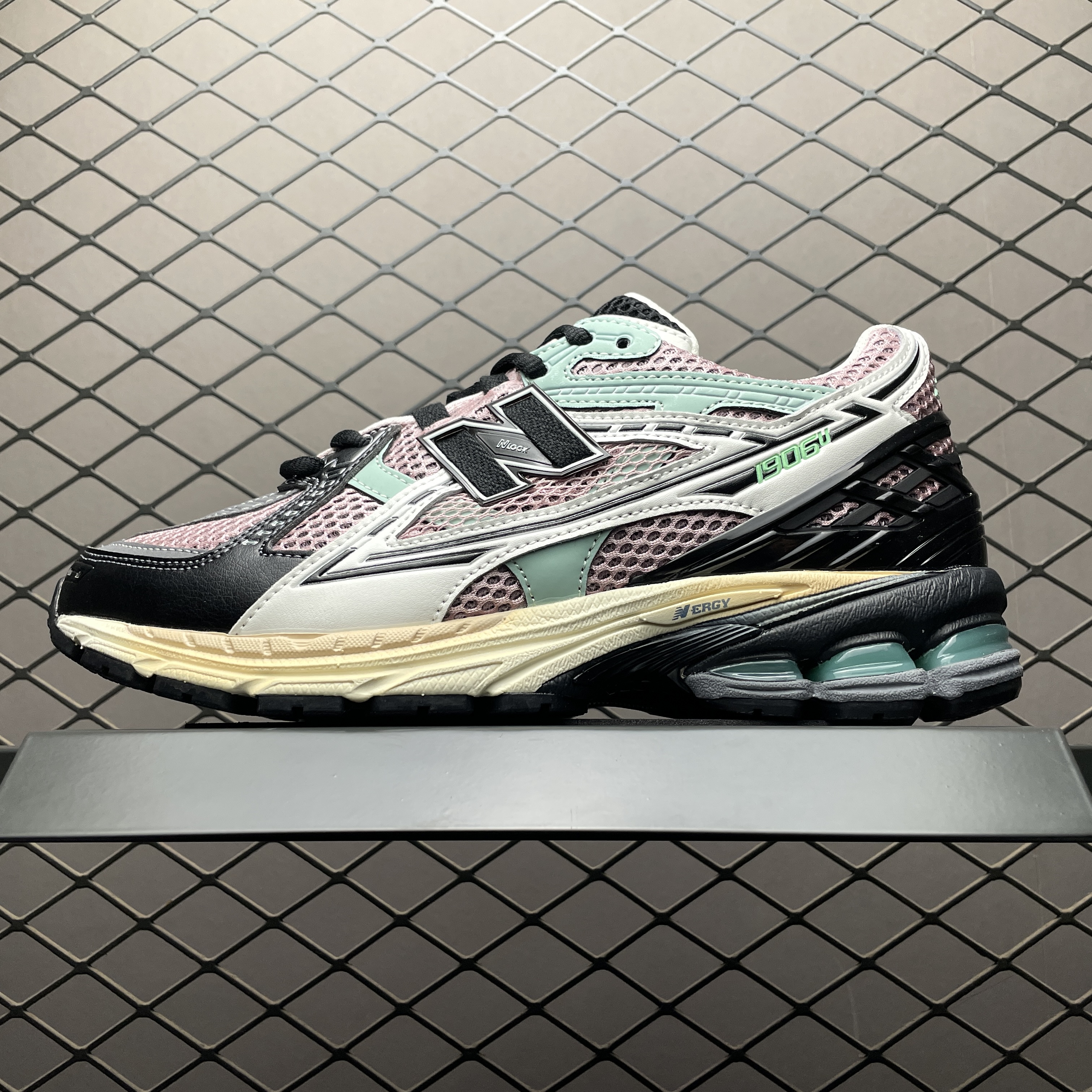 New Balance 1906U Twilight Haze (U1906NB）