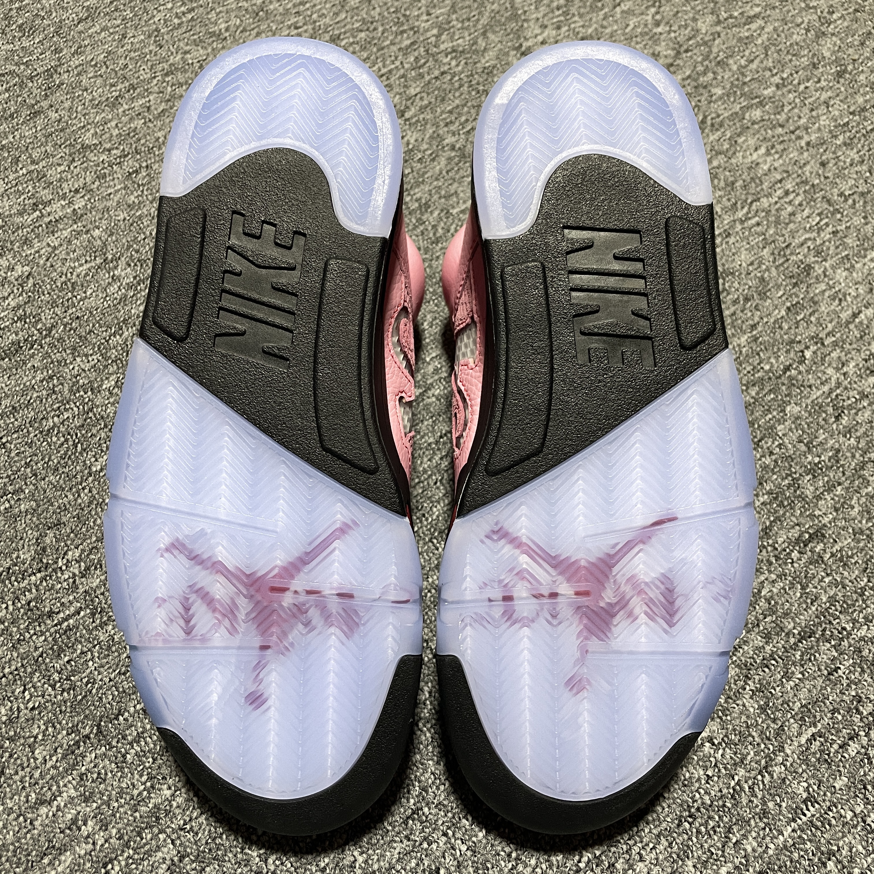 Awake NY × Nike Air Jordan 5 OG SP (DV4982-600)