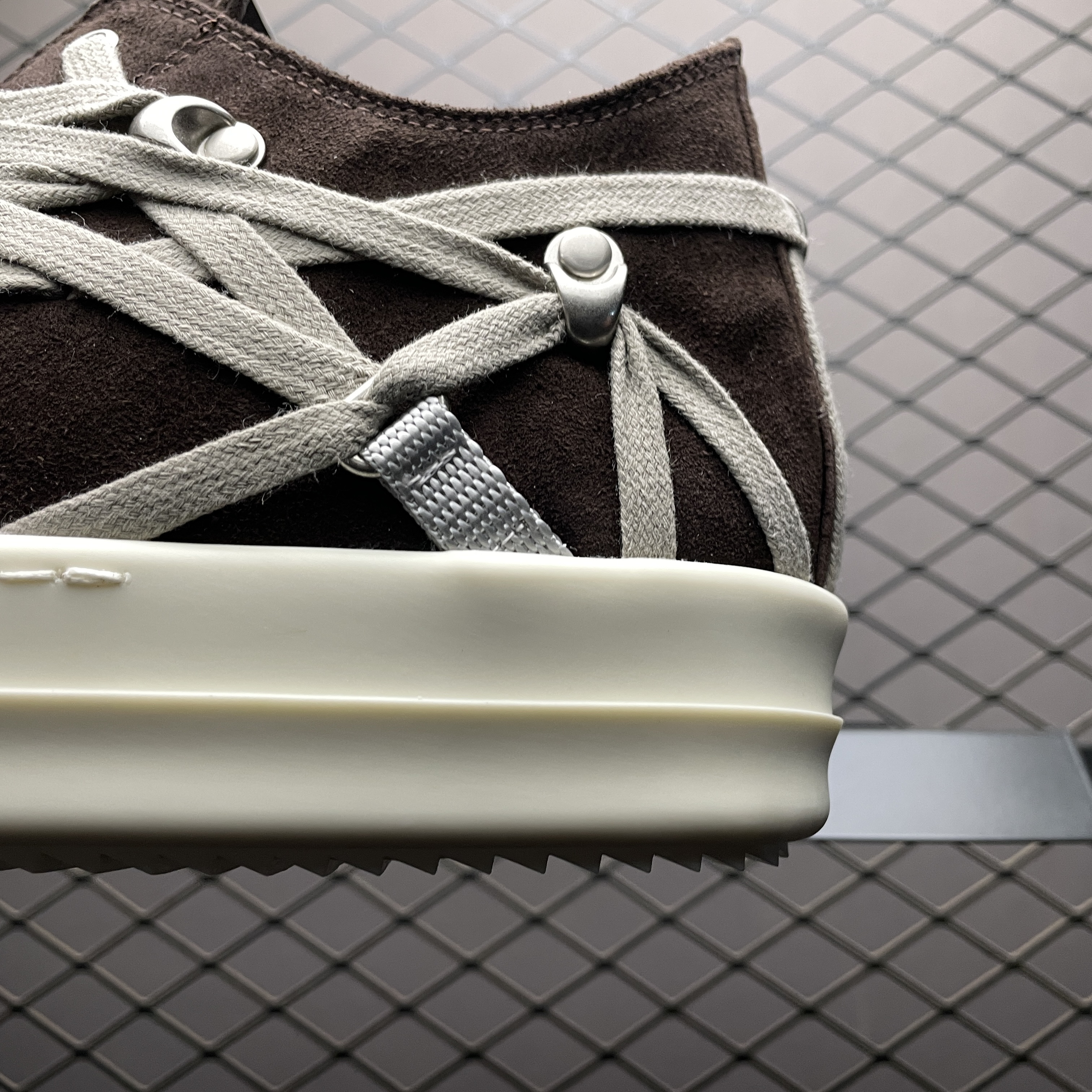 Rick Owens Megalace Sneakers (RU01E5886LVSW1-141)