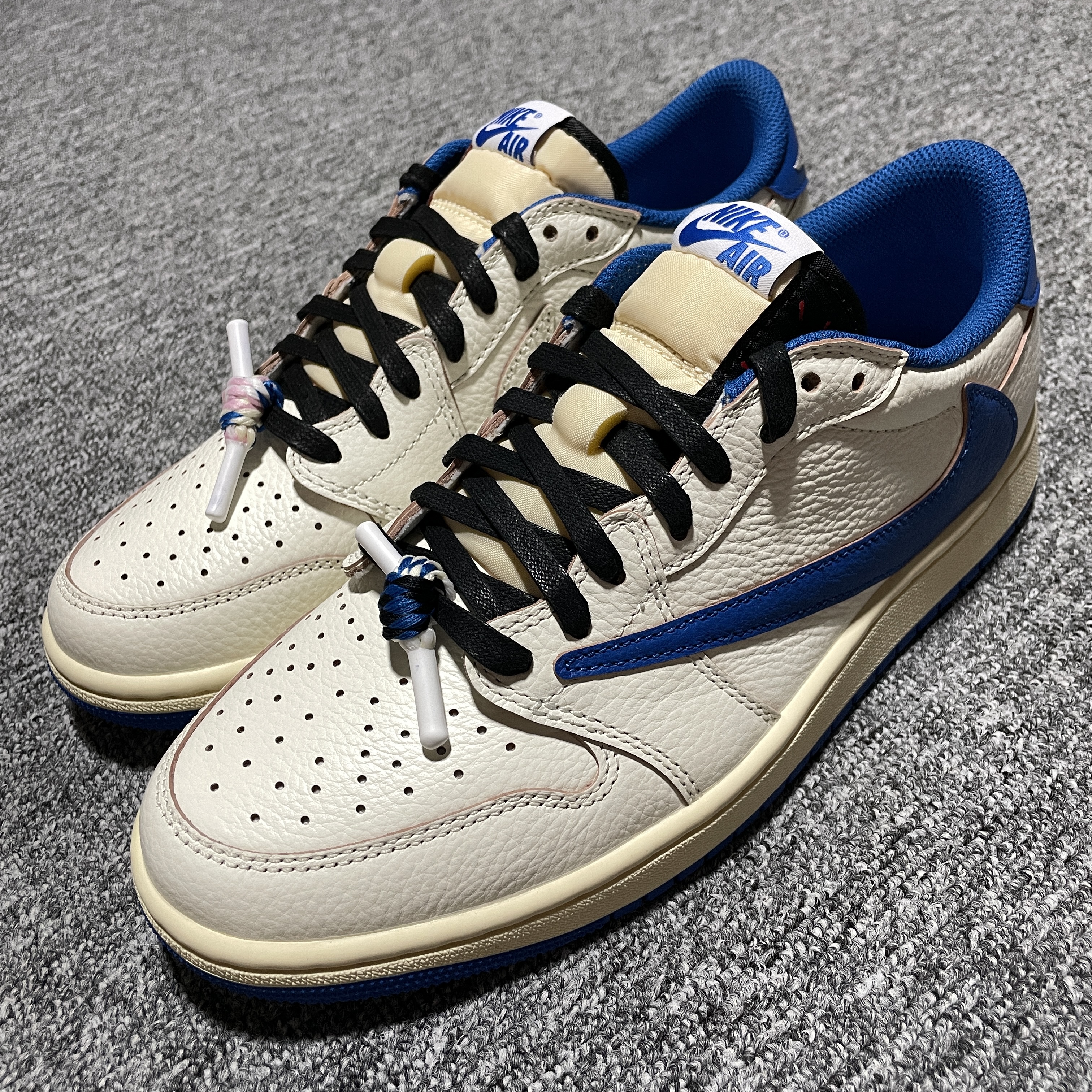 Travis Scott × Fragment × Nike Air Jordan 1 Low OG "Sail/Military Blue" (DM7866-104)