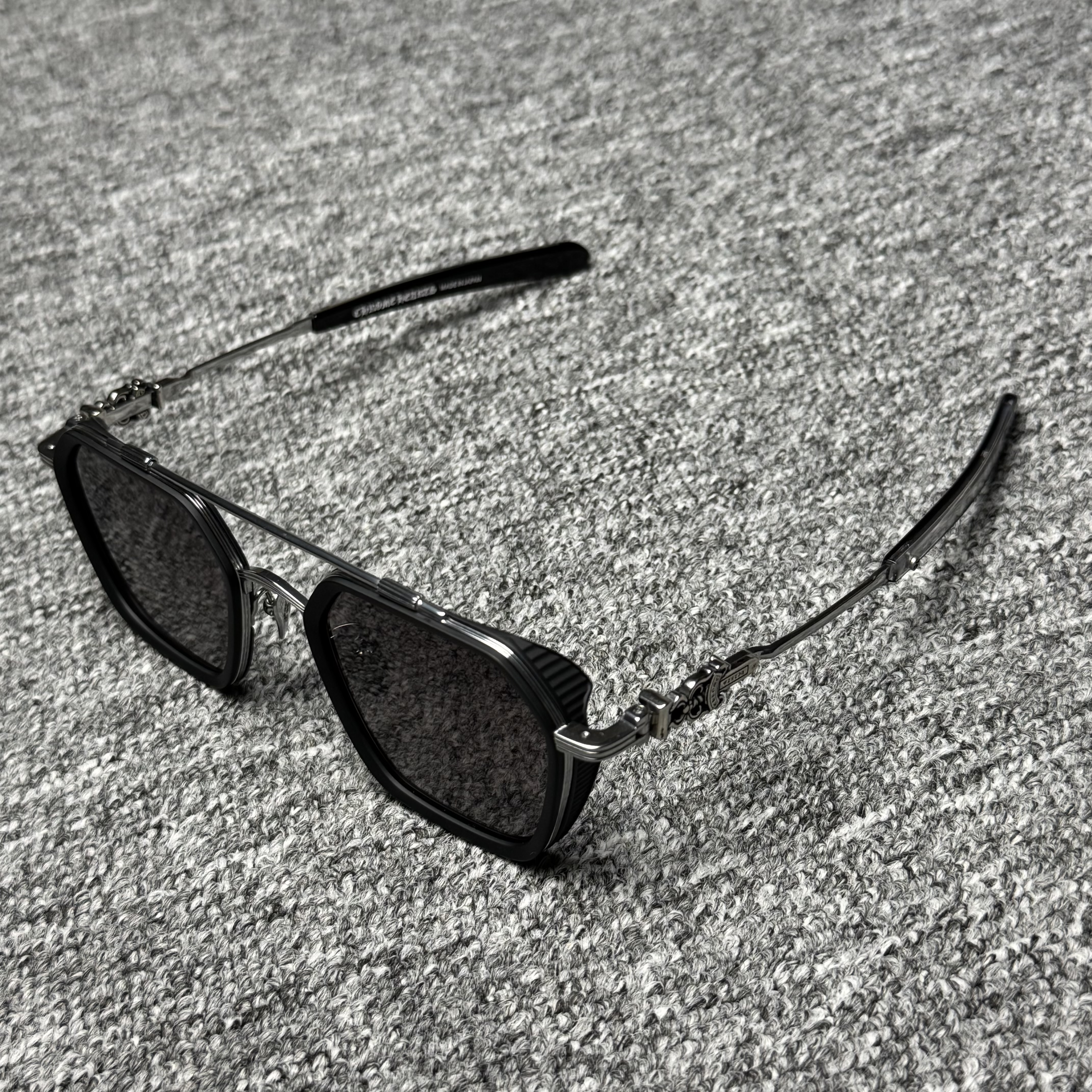 Chrome Hearts Glasses (HOTATION MBSSMBP)