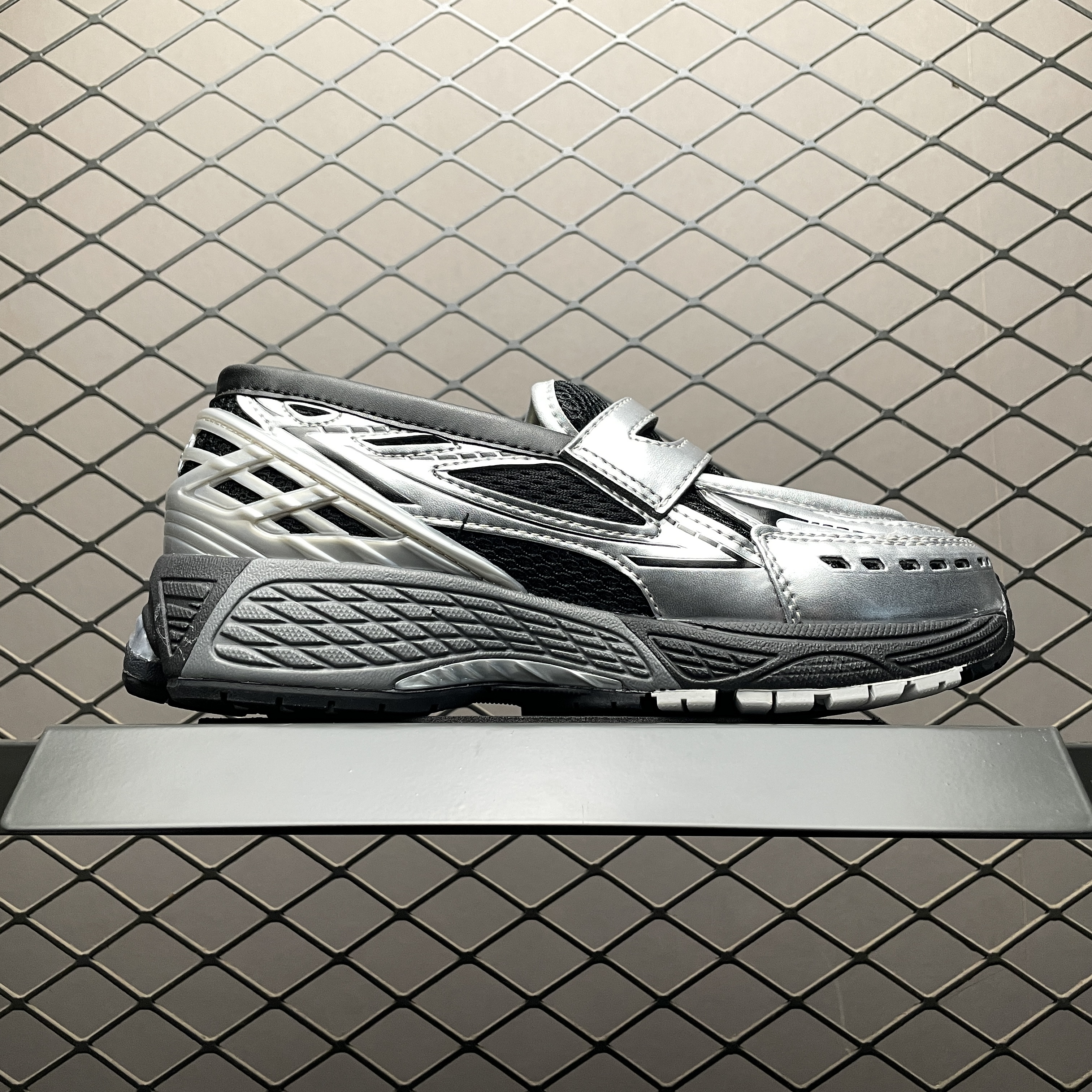 New Balance 1906L "Black/Silver"(U1906LOC)