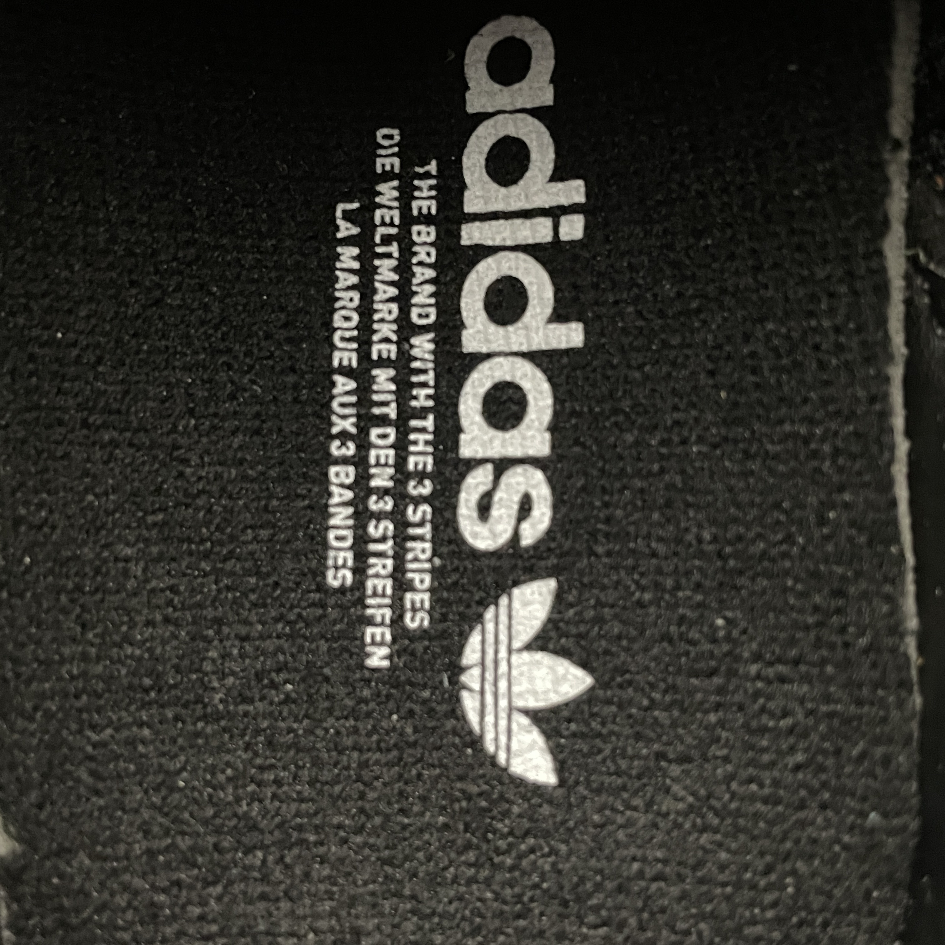 Adidas samba sneakers（KK3530）
