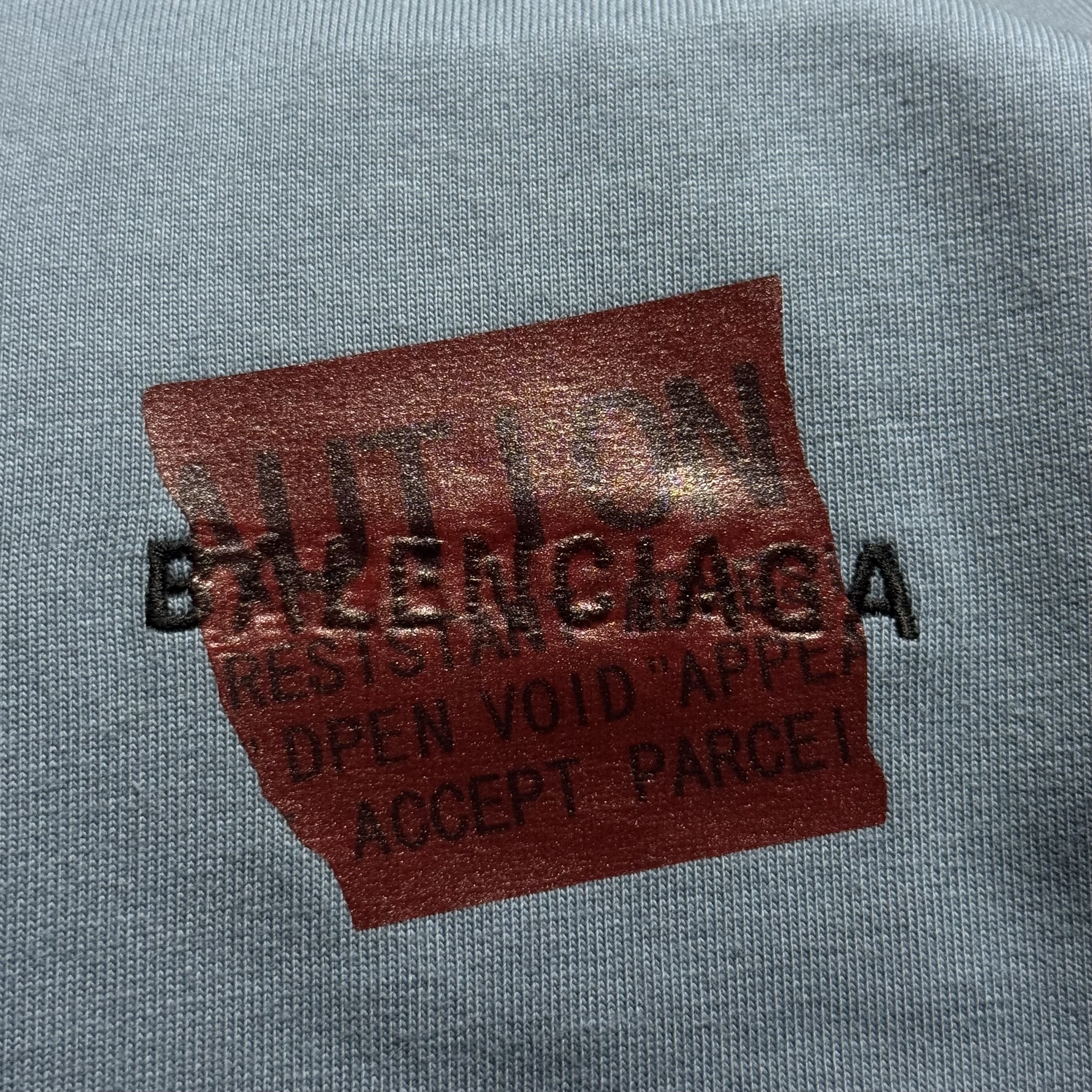 BALENCIAGA Men's Taped Balenciaga Back T-Shirt（764235TSVG28704）