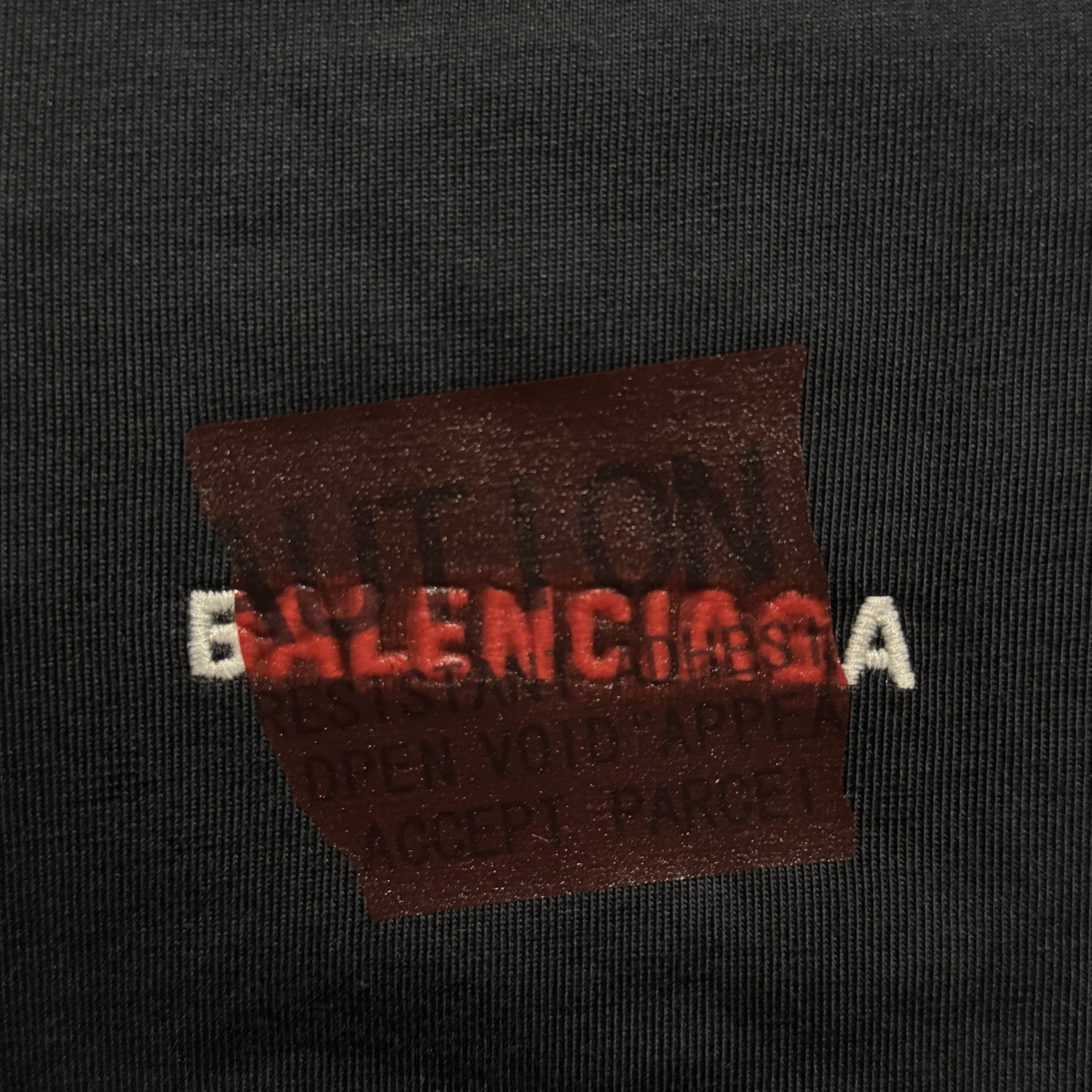 BALENCIAGA Men's Taped Balenciaga Back T-Shirt（764235TSVG28704）