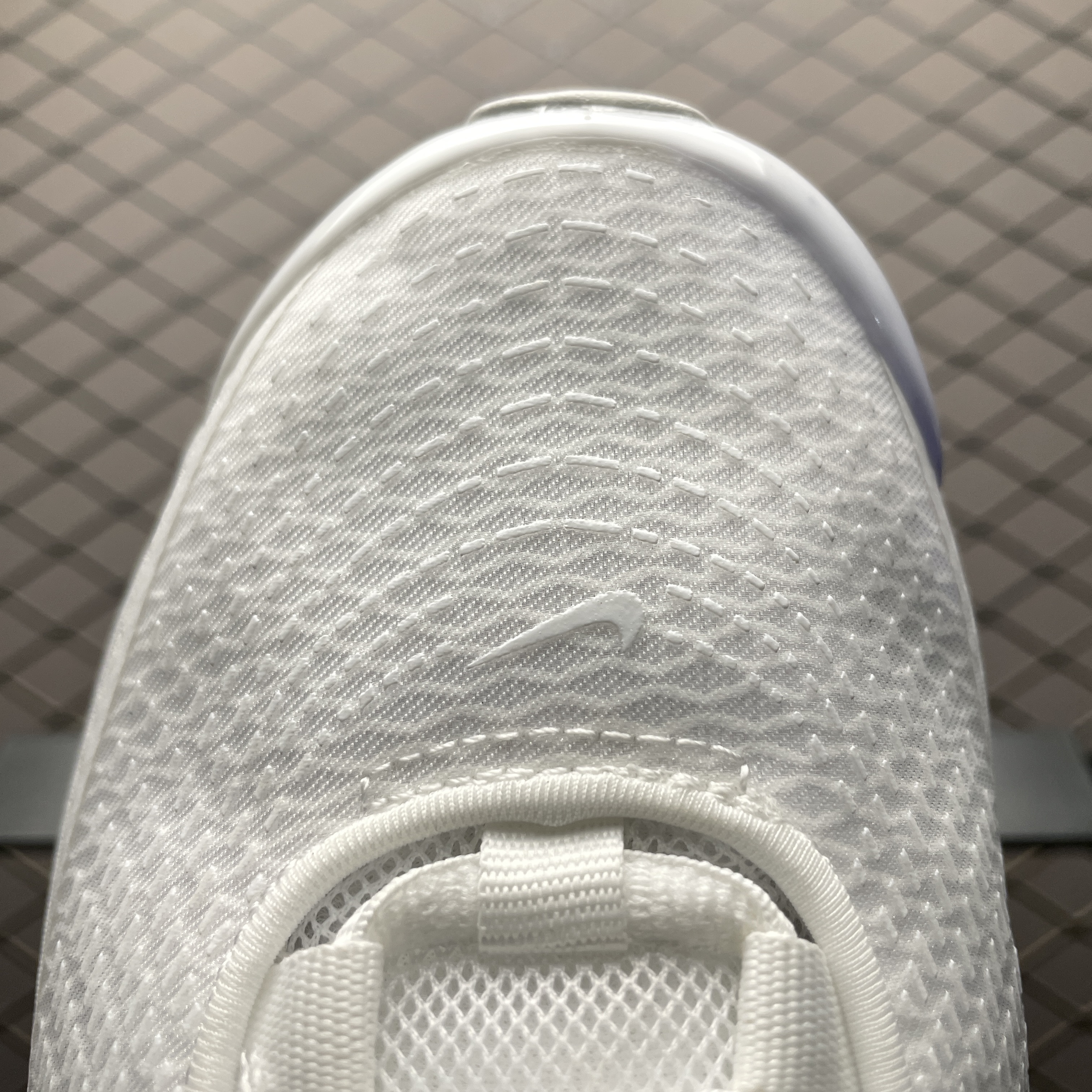 Nike Air Max DN "Phantom/Light Bone/Metallic Silver/Phantom"（DV3337-013/HQ0912-200）
