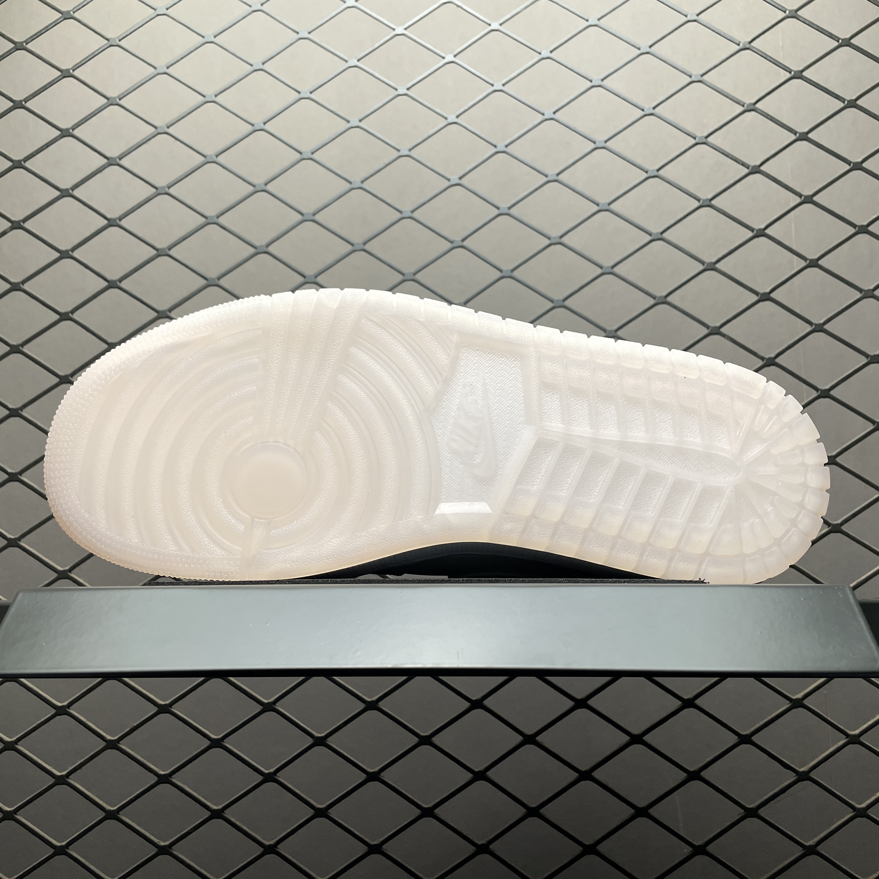 Nike Air Jordan 1 Low SE "Lunar New Year"（HF4080-001）